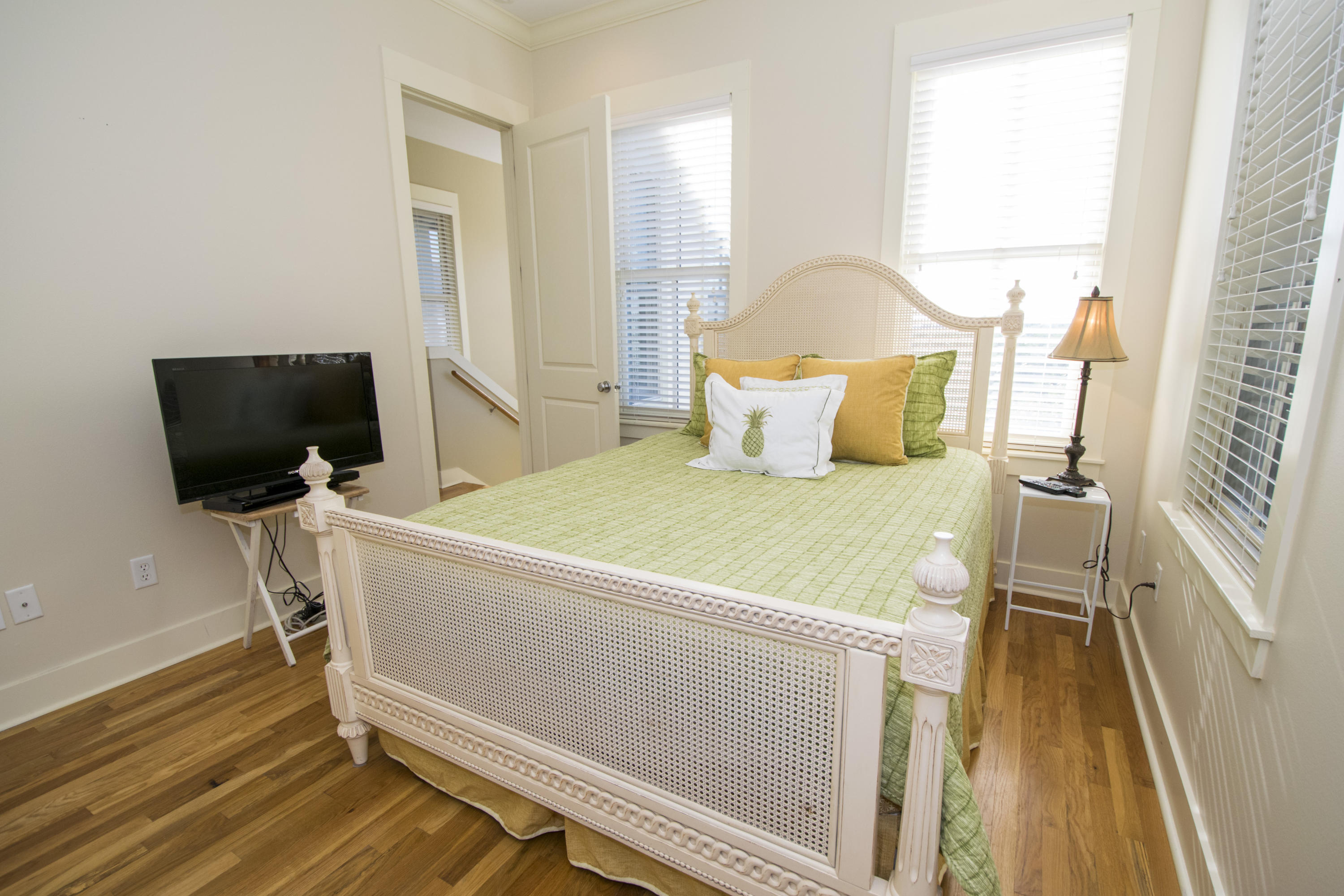 SUNSET BEACH - Residential