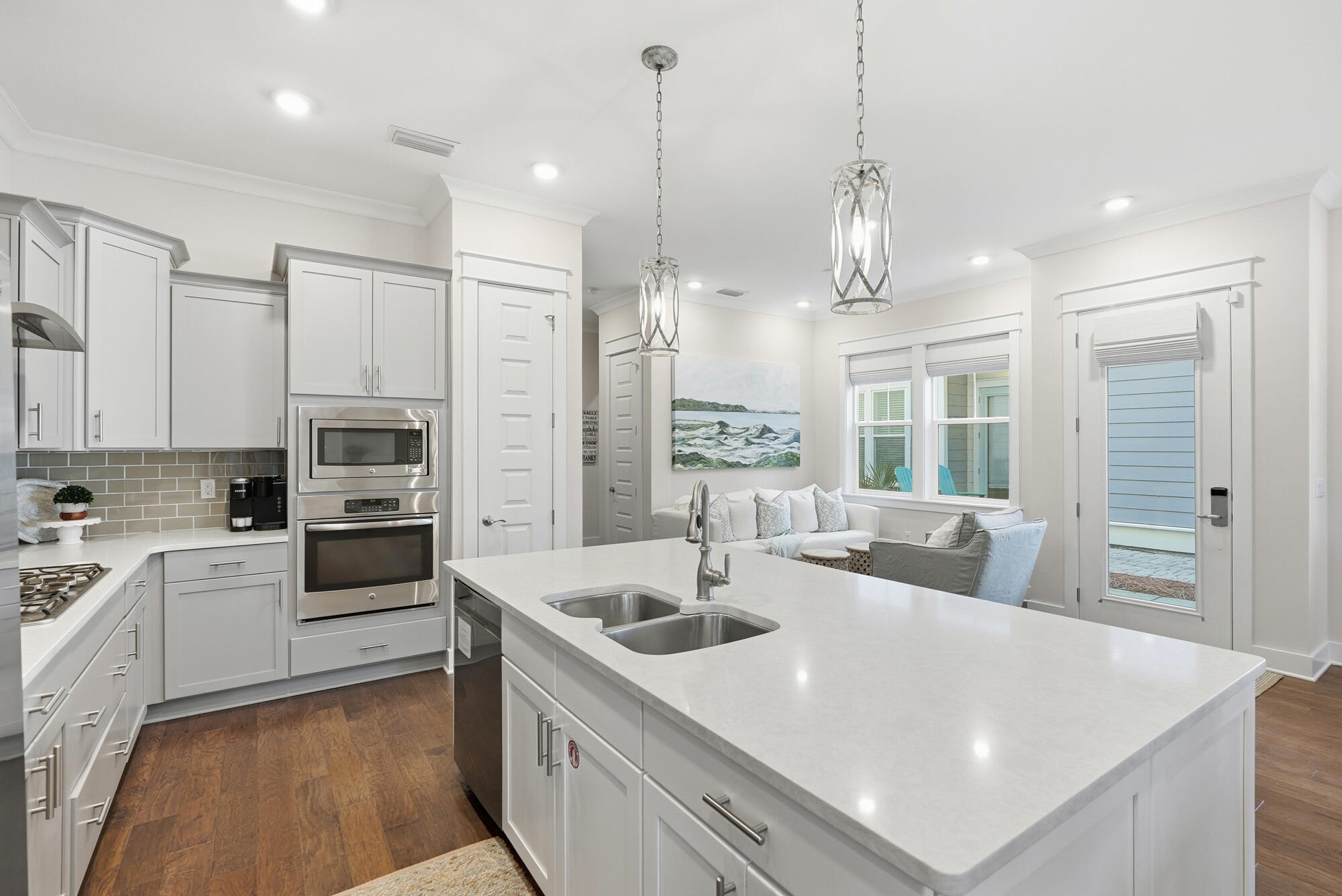 PROMINENCE NORTH - Residential