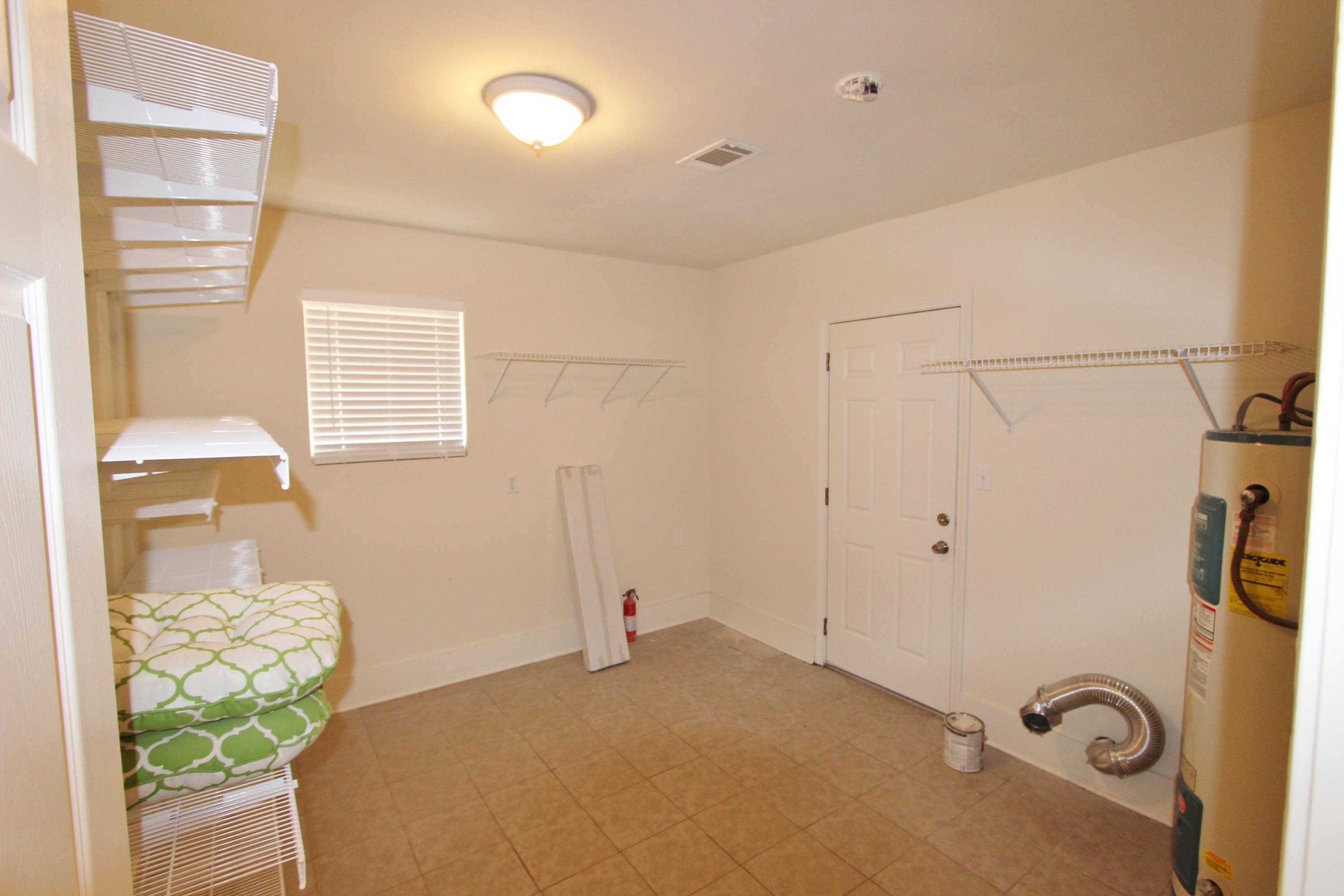 CALHOUN S/D TO DESTIN - Residential