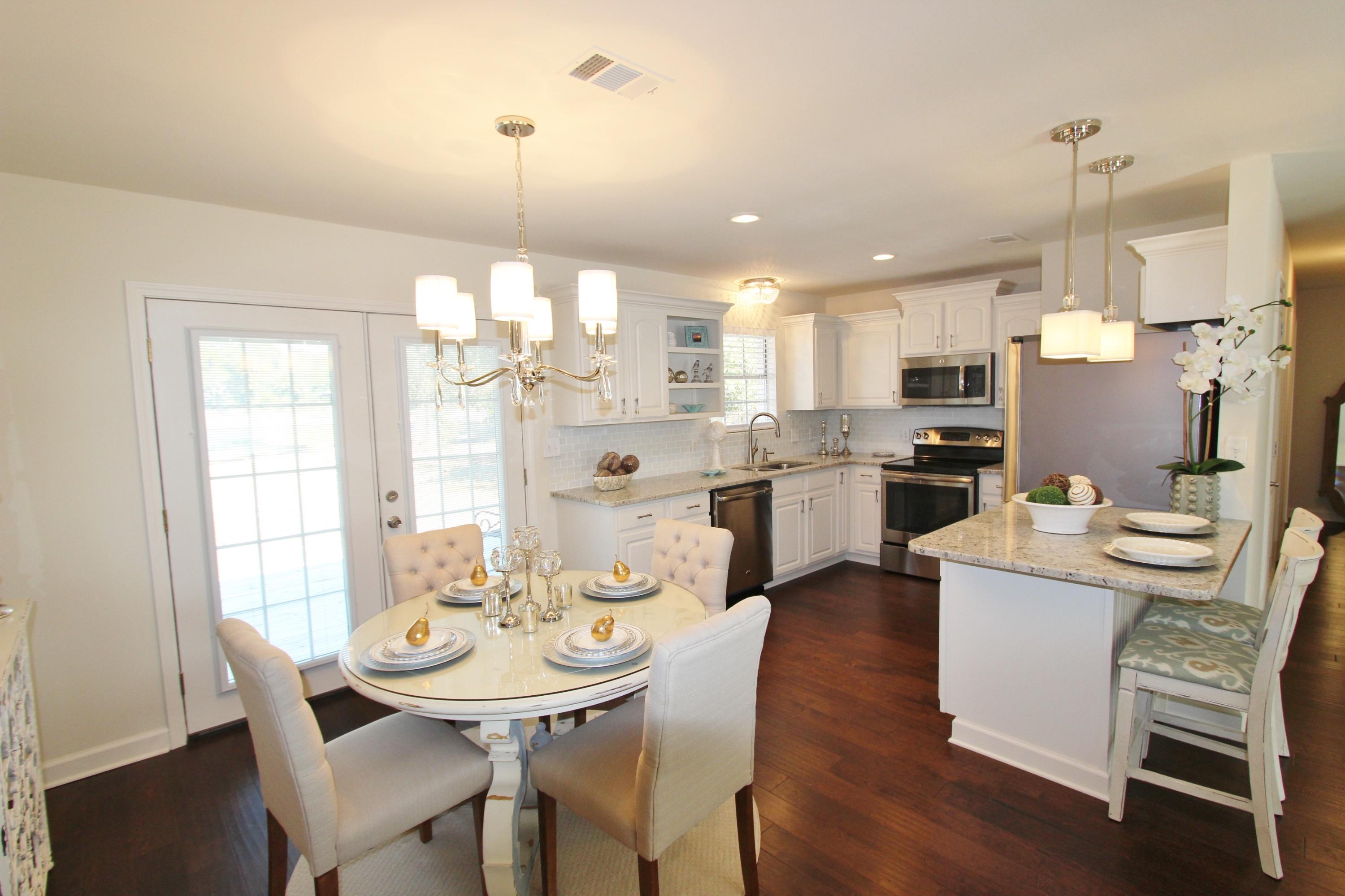 CALHOUN S/D TO DESTIN - Residential