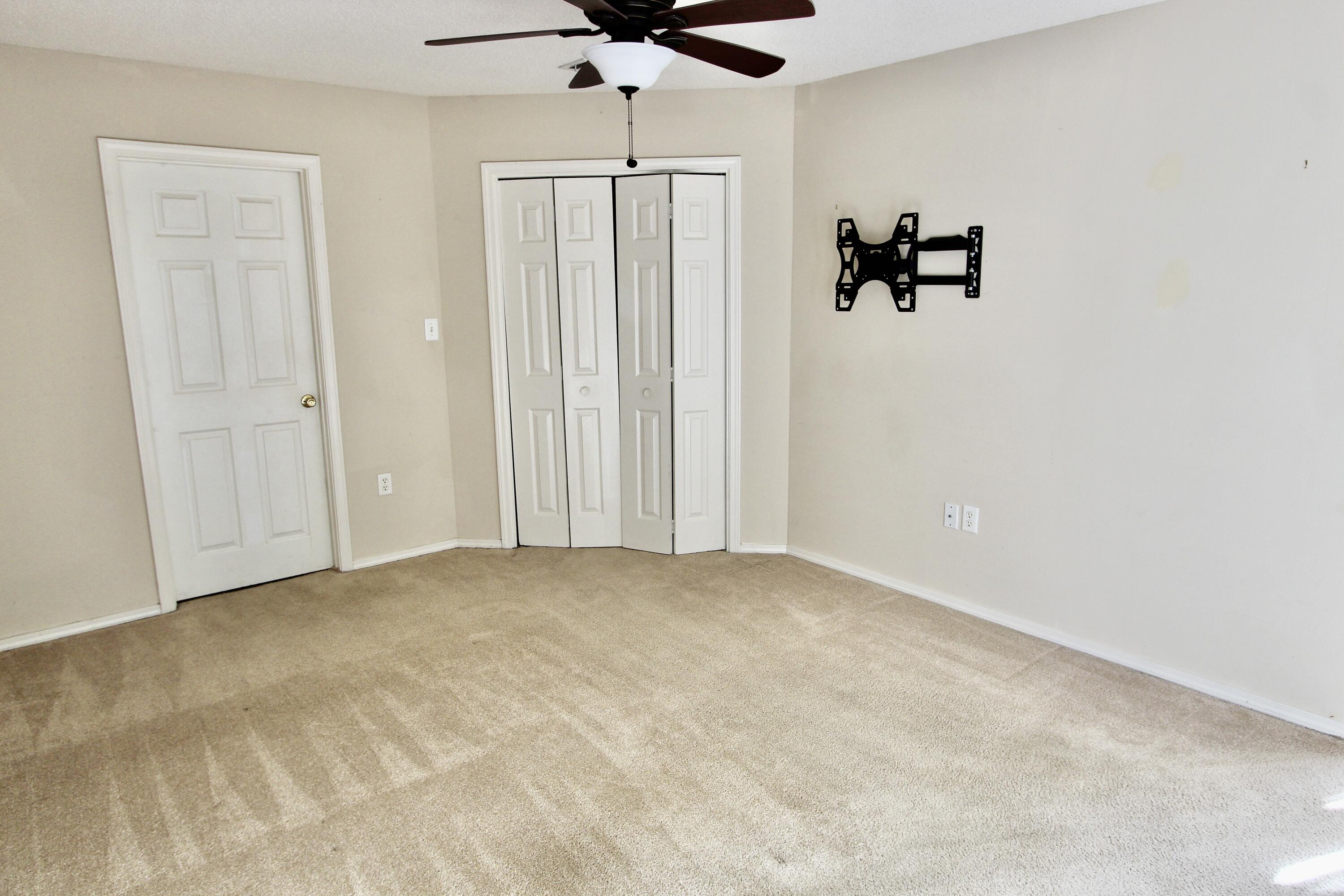 RIVERCHASE S/D PH 1 - Residential