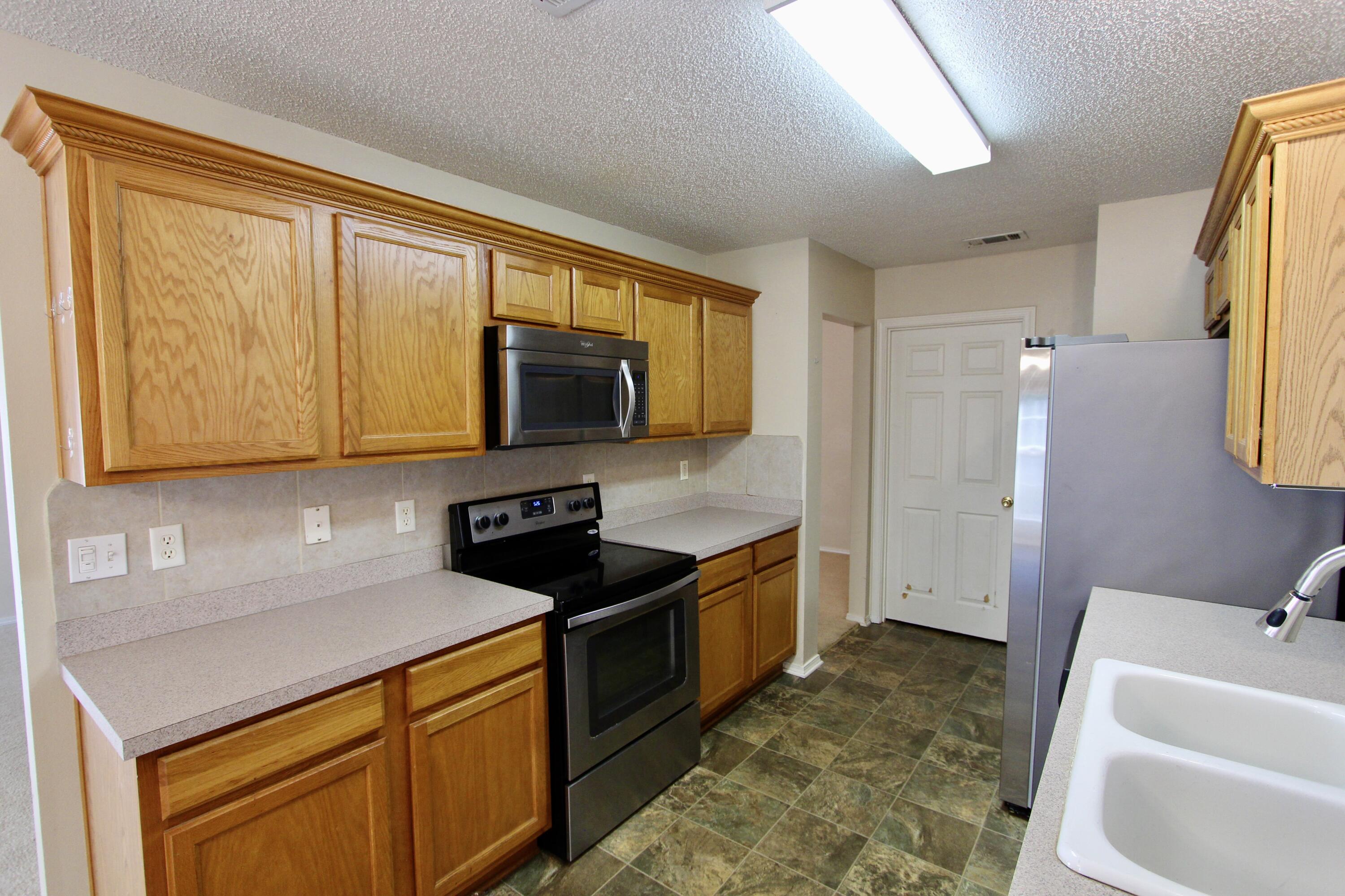 RIVERCHASE S/D PH 1 - Residential