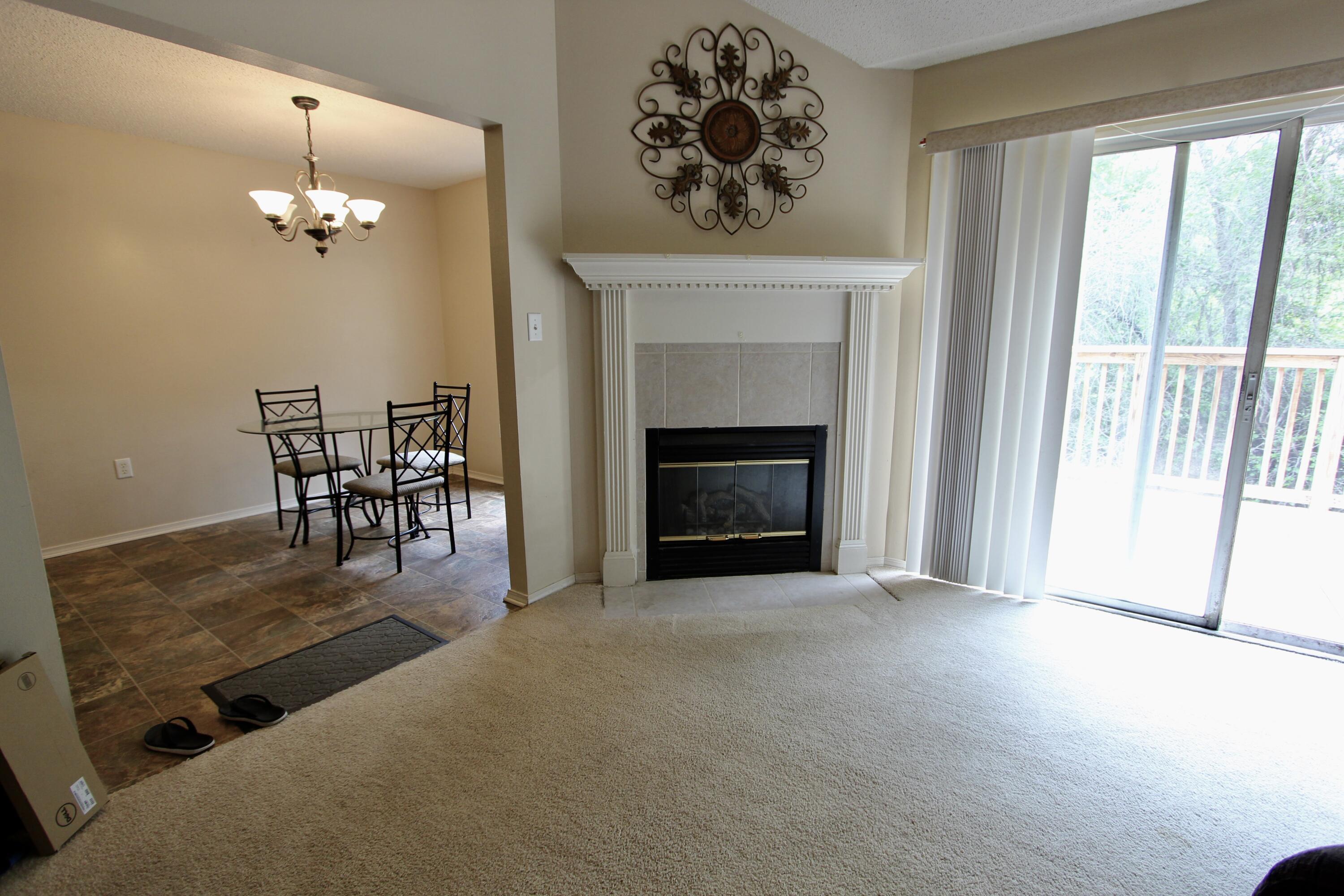 RIVERCHASE S/D PH 1 - Residential