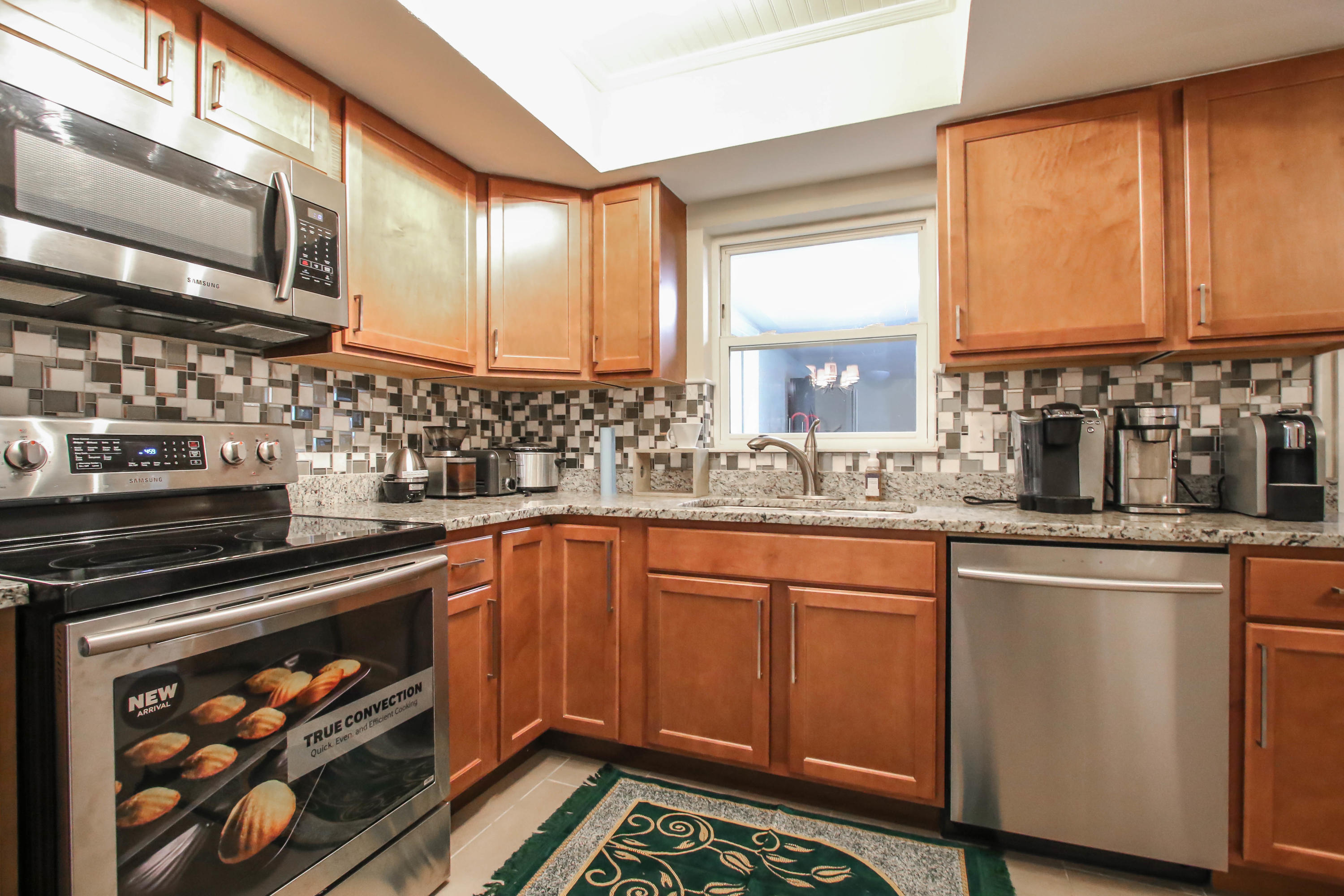 OAK TREE PARK - Residential