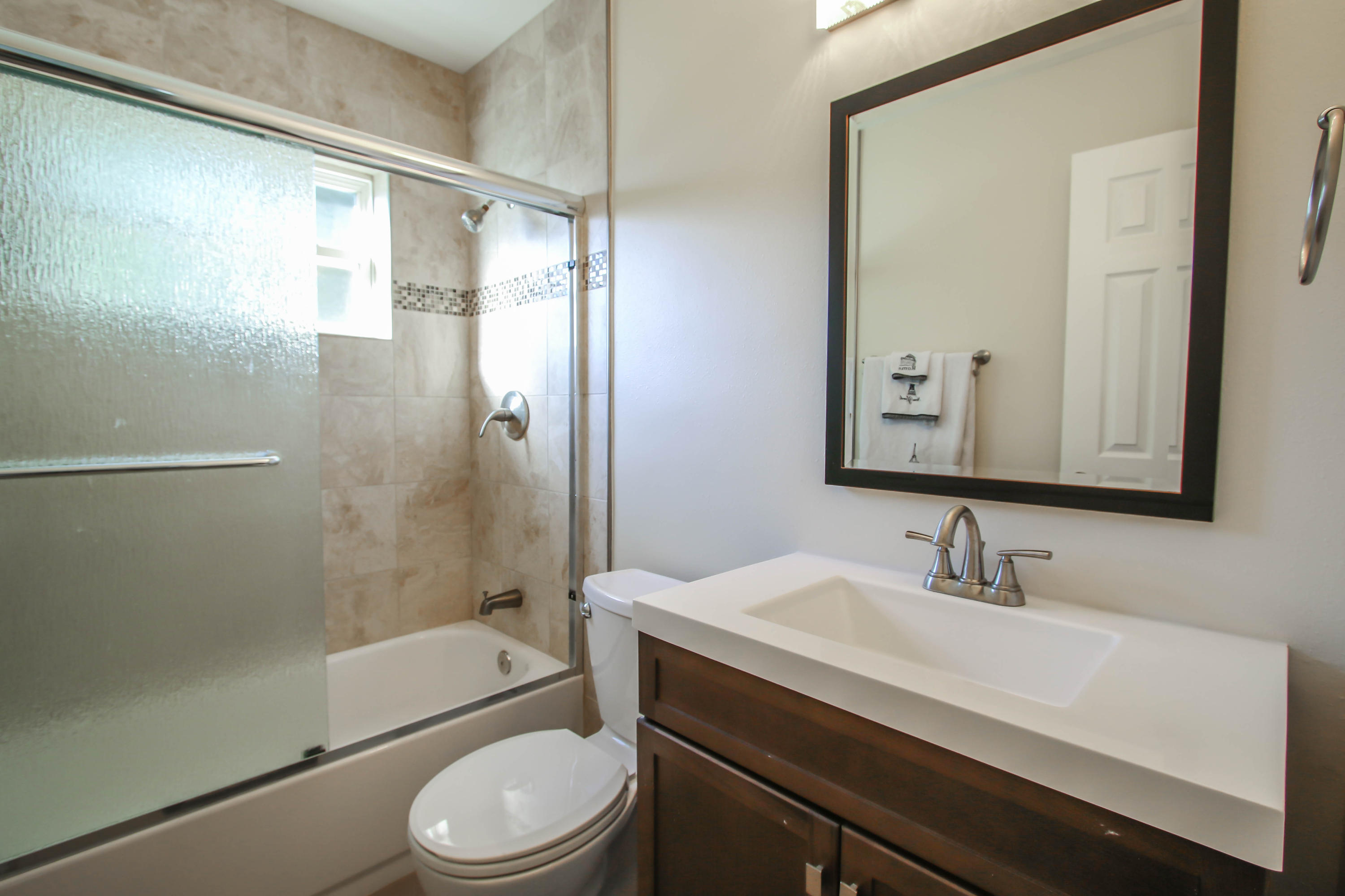 OAK TREE PARK - Residential