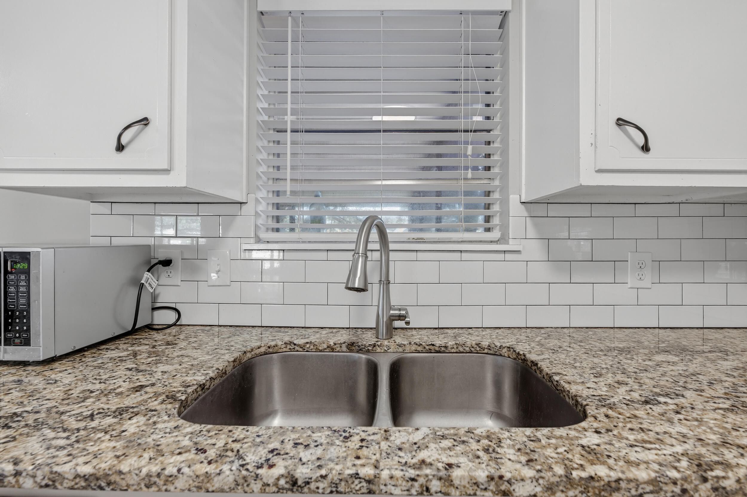 MIRAMAR ESTATES 2ND ADDN - Residential