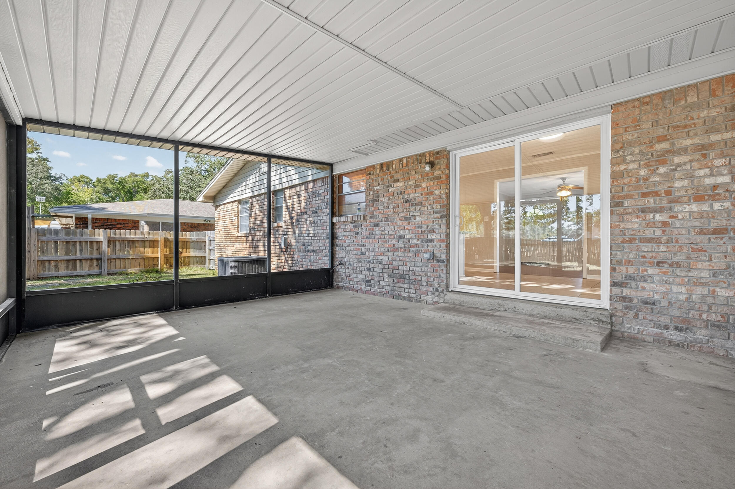 MIRAMAR ESTATES 2ND ADDN - Residential