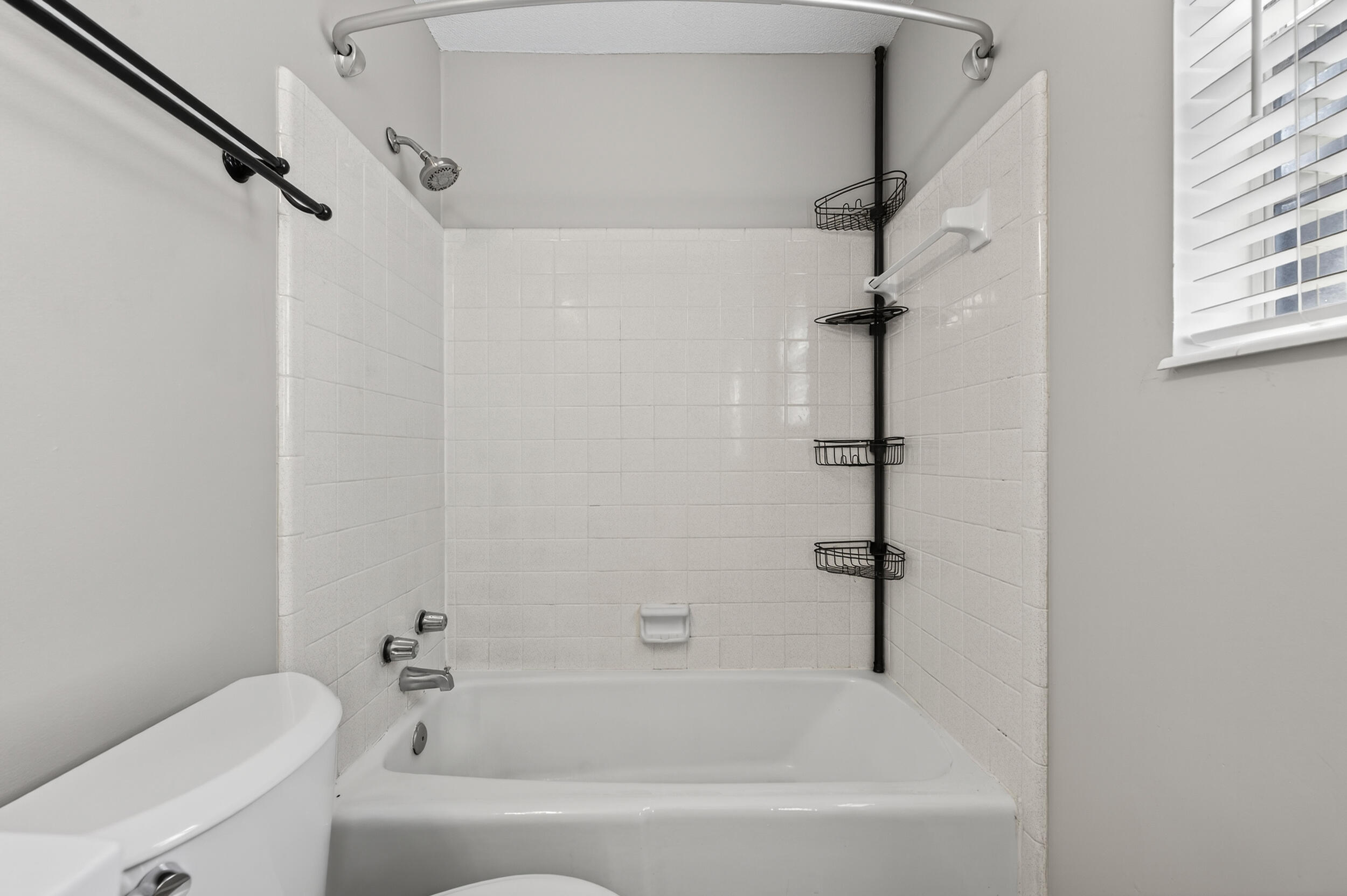 MIRAMAR ESTATES 2ND ADDN - Residential