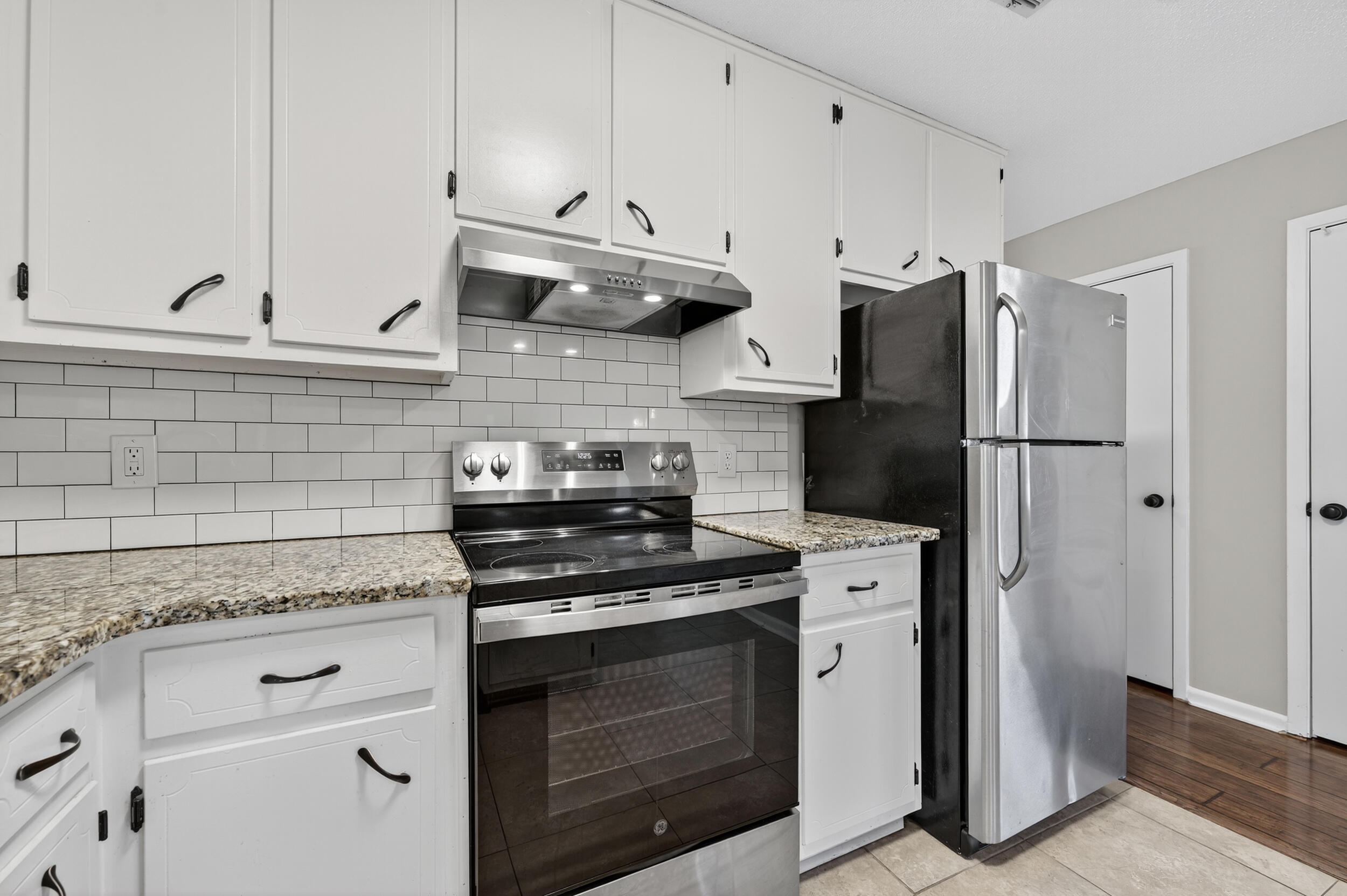 MIRAMAR ESTATES 2ND ADDN - Residential