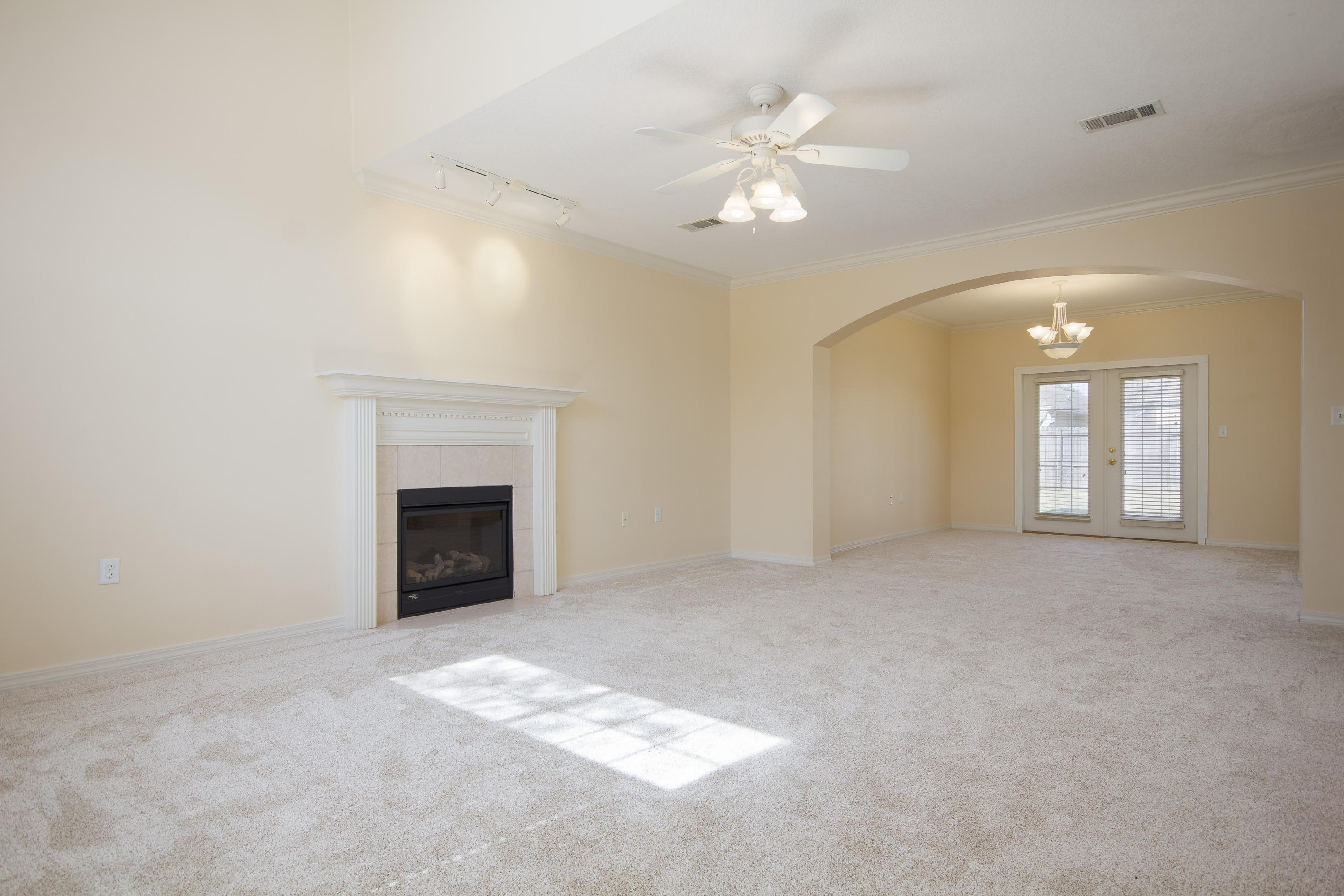 SUMMER PLACE - Residential