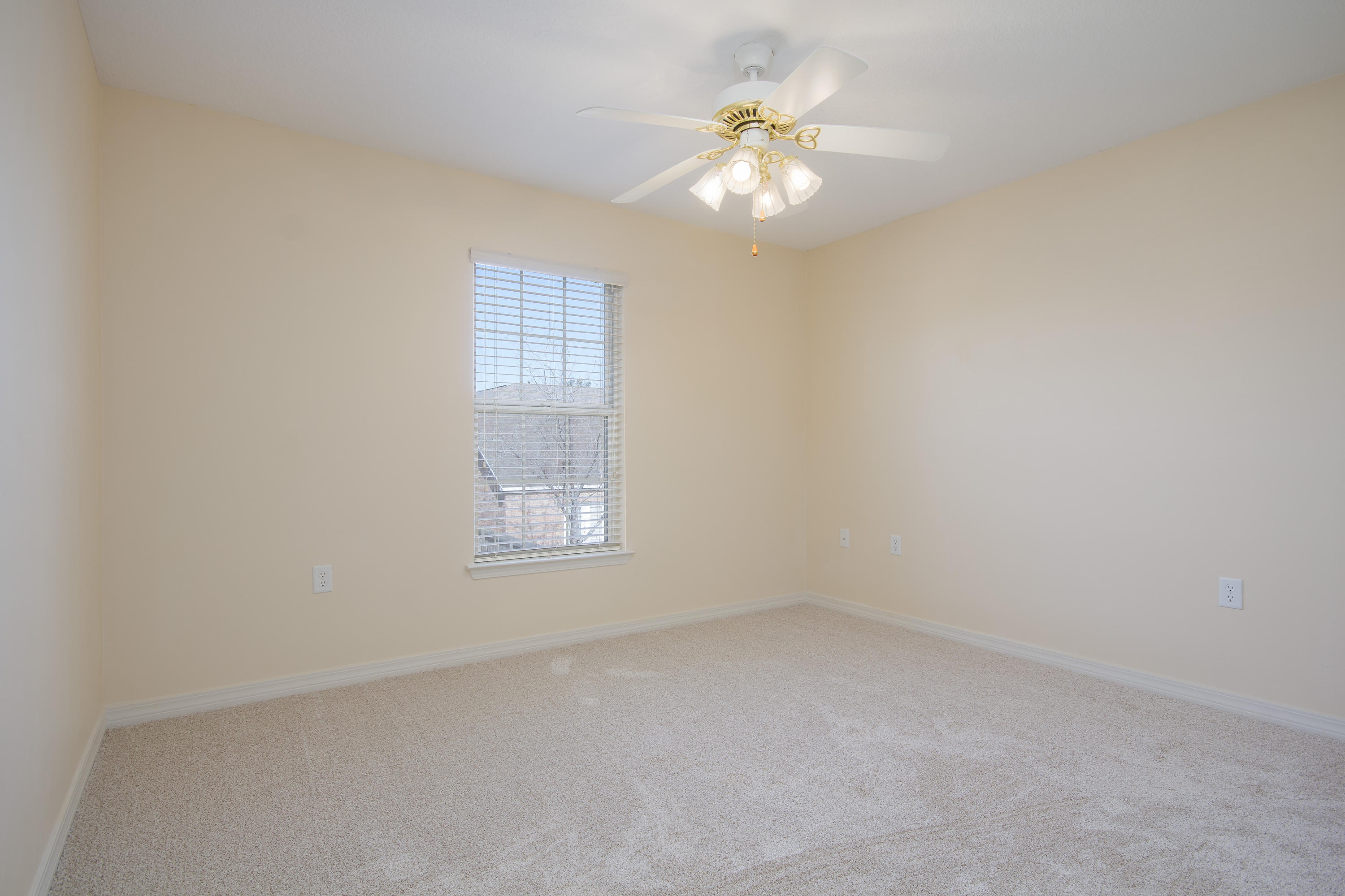 SUMMER PLACE - Residential