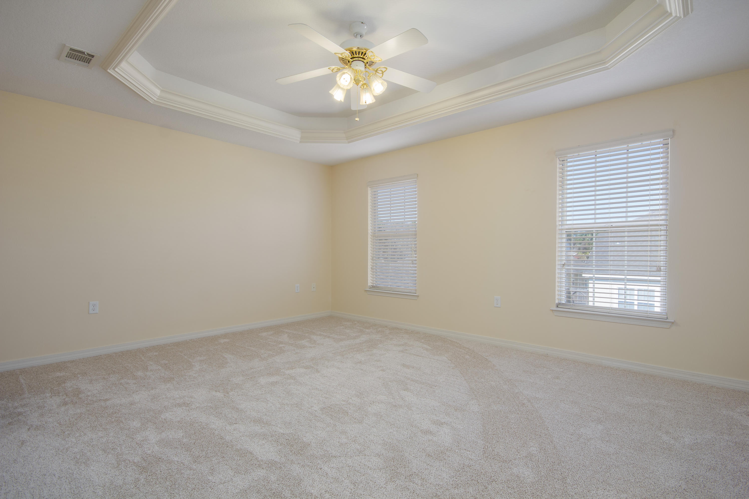 SUMMER PLACE - Residential