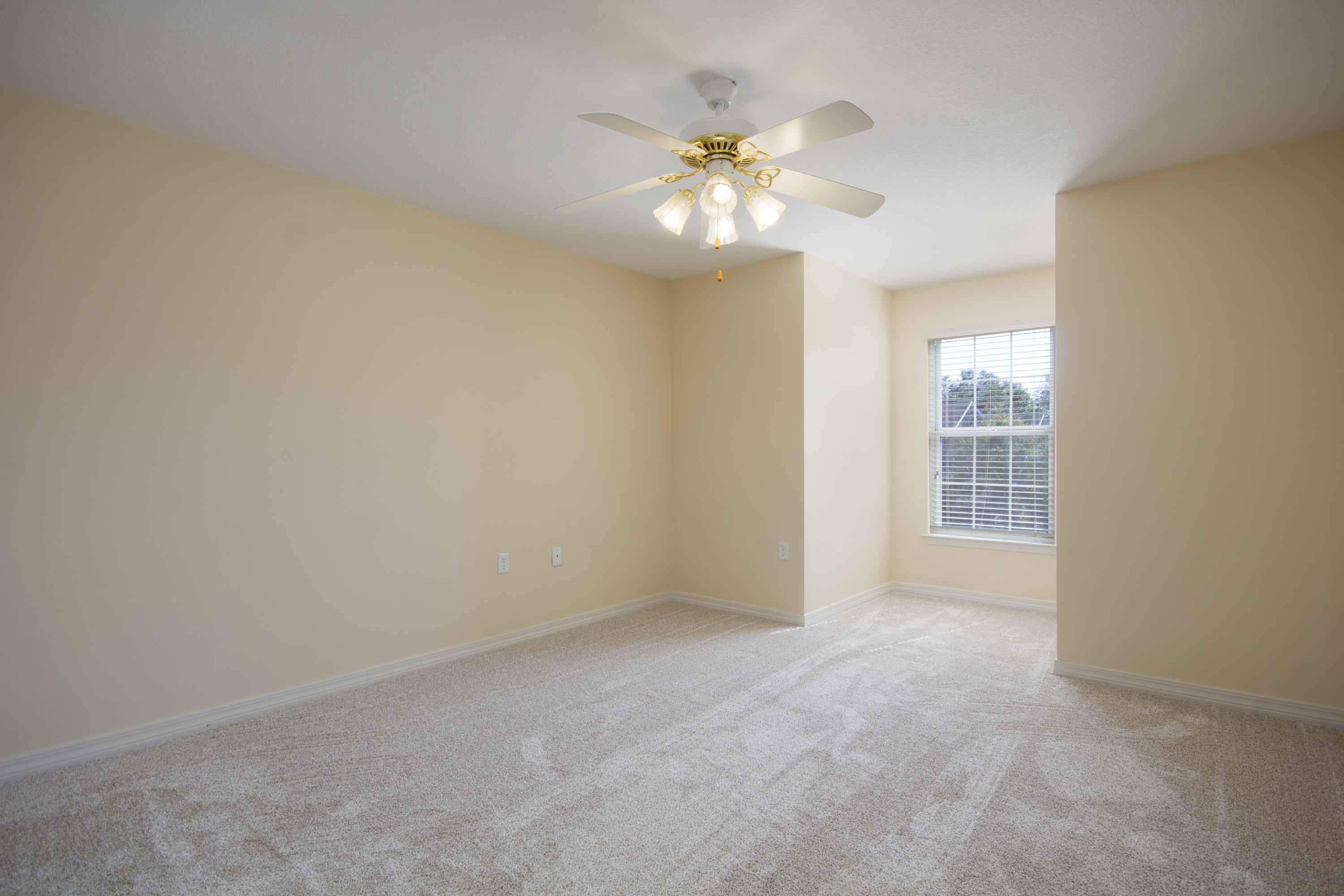 SUMMER PLACE - Residential