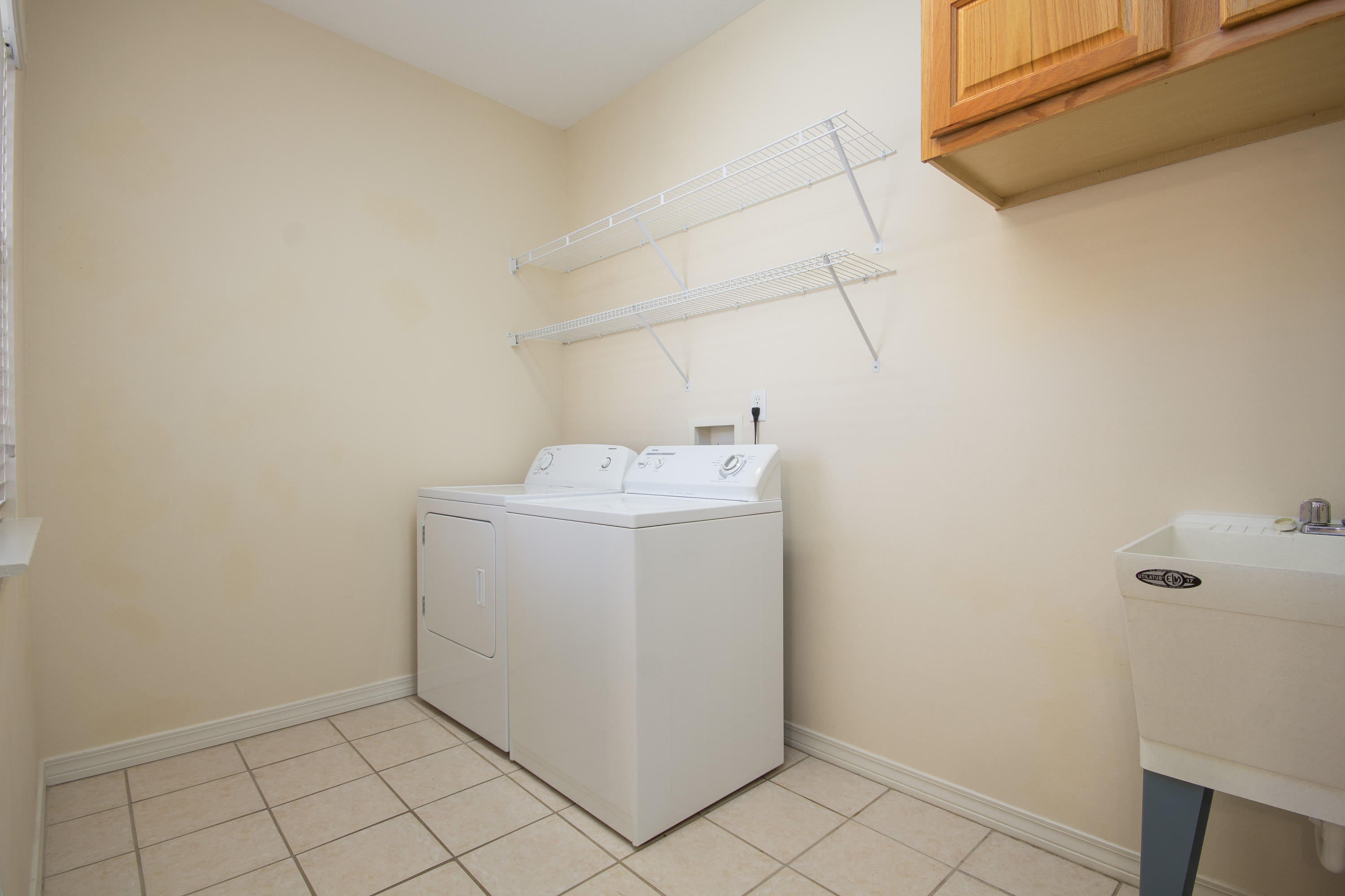 SUMMER PLACE - Residential