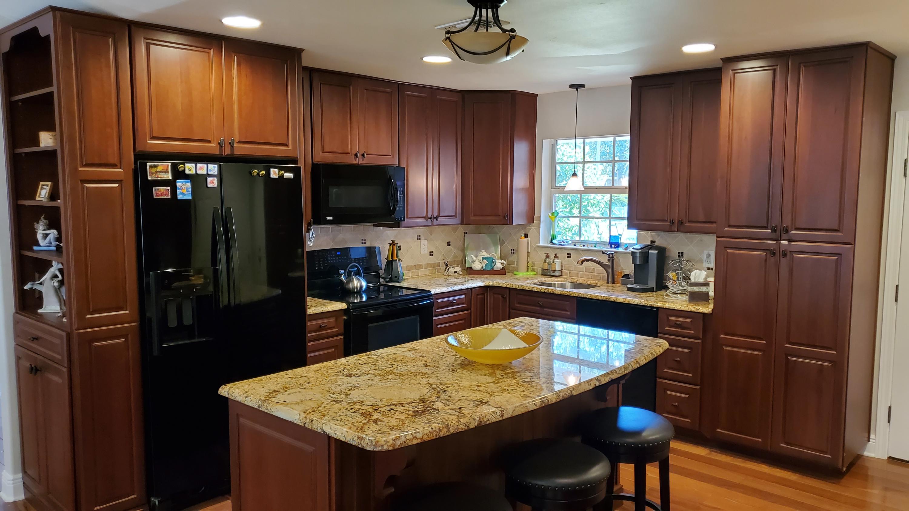 EMERALD BREEZE ESTATES - Residential