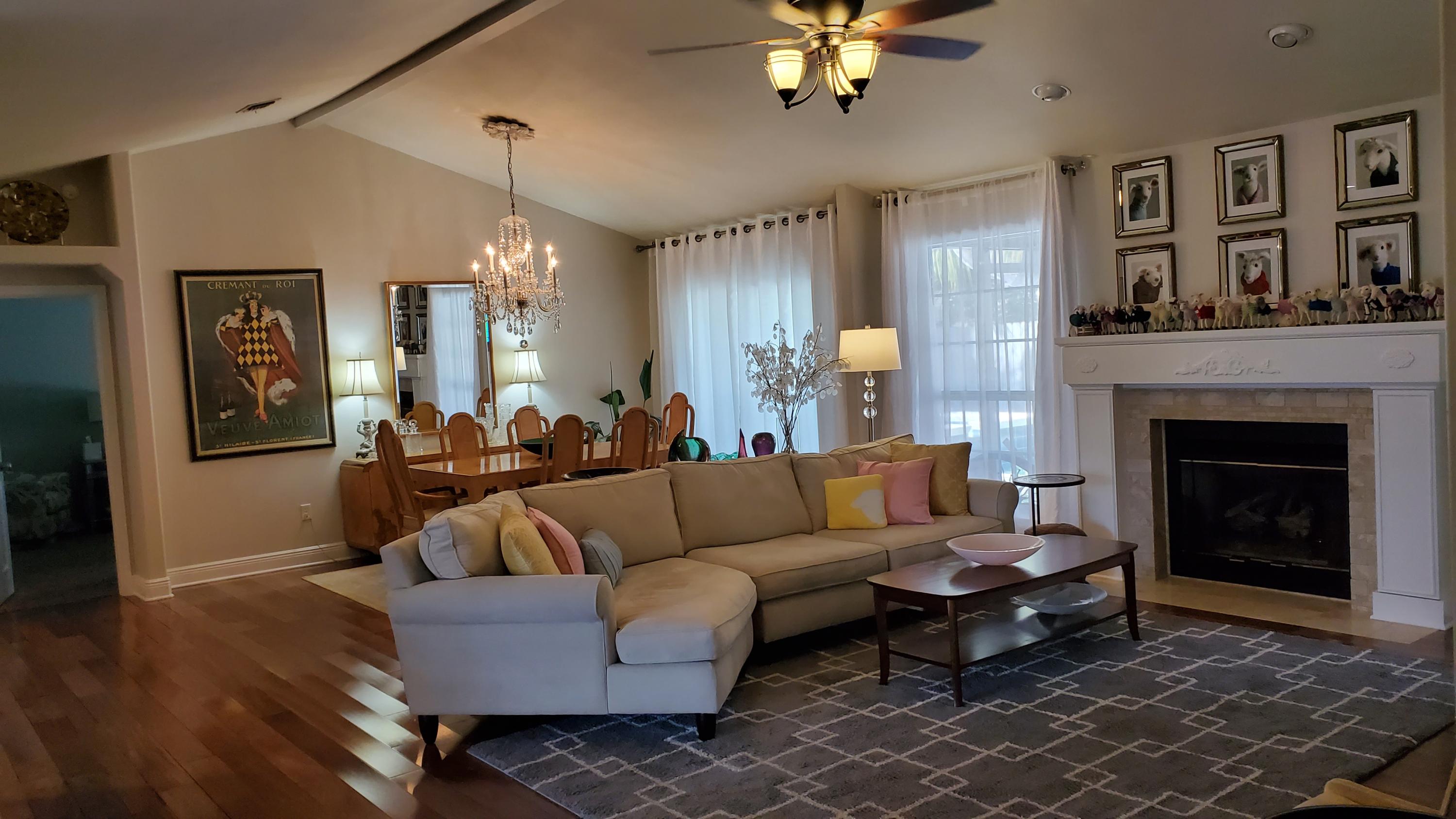 EMERALD BREEZE ESTATES - Residential