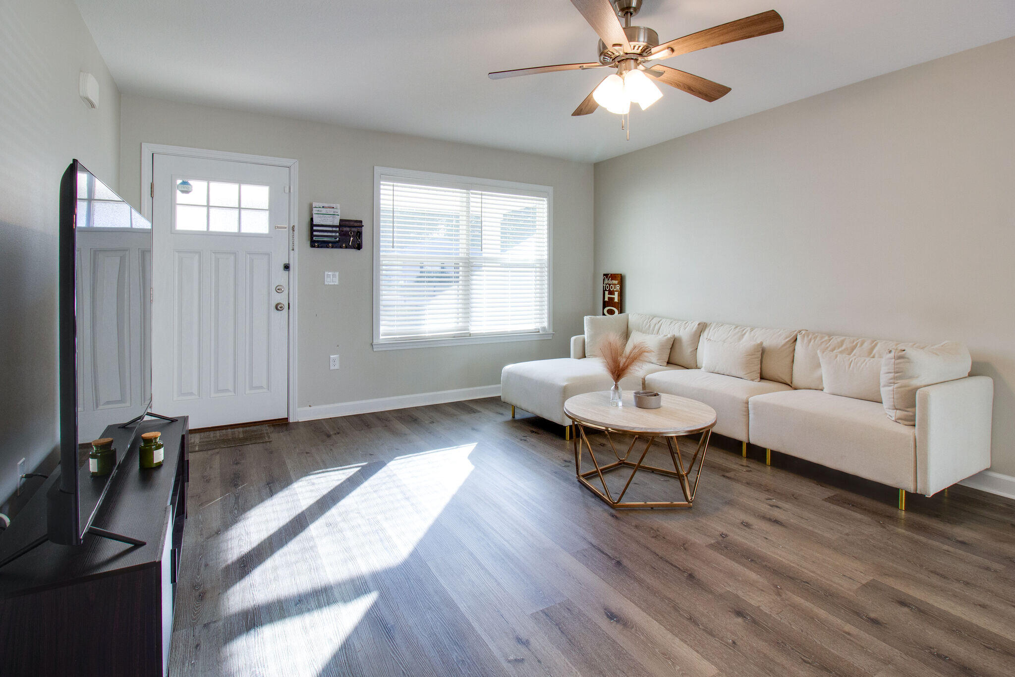 GARDEN CITY - Residential Lease