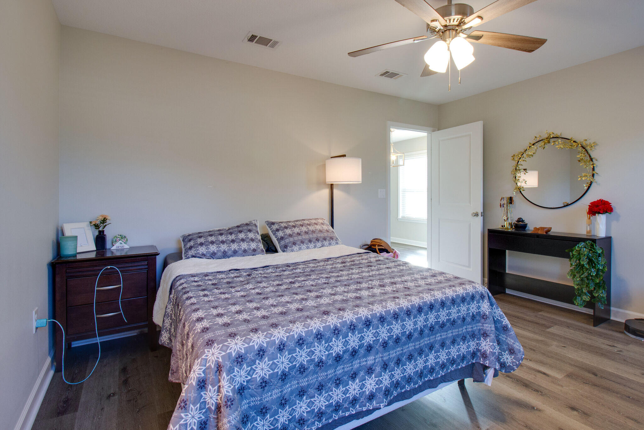 GARDEN CITY - Residential Lease