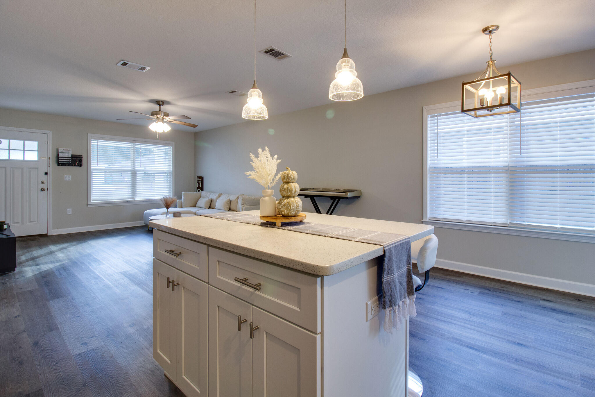 GARDEN CITY - Residential Lease