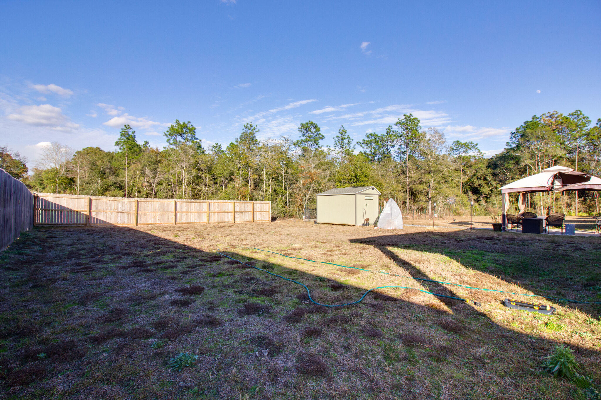 GARDEN CITY - Residential Lease