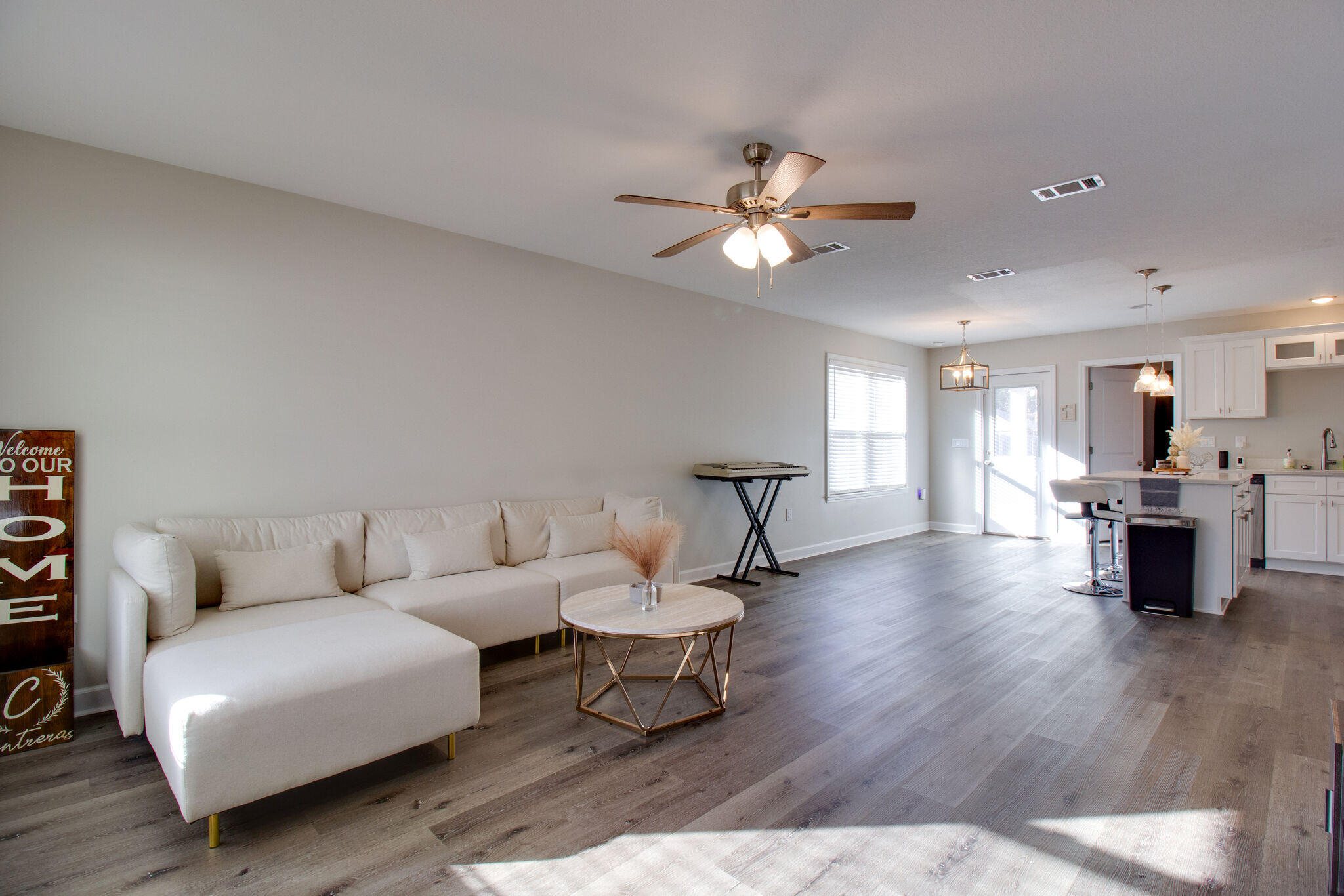 GARDEN CITY - Residential Lease