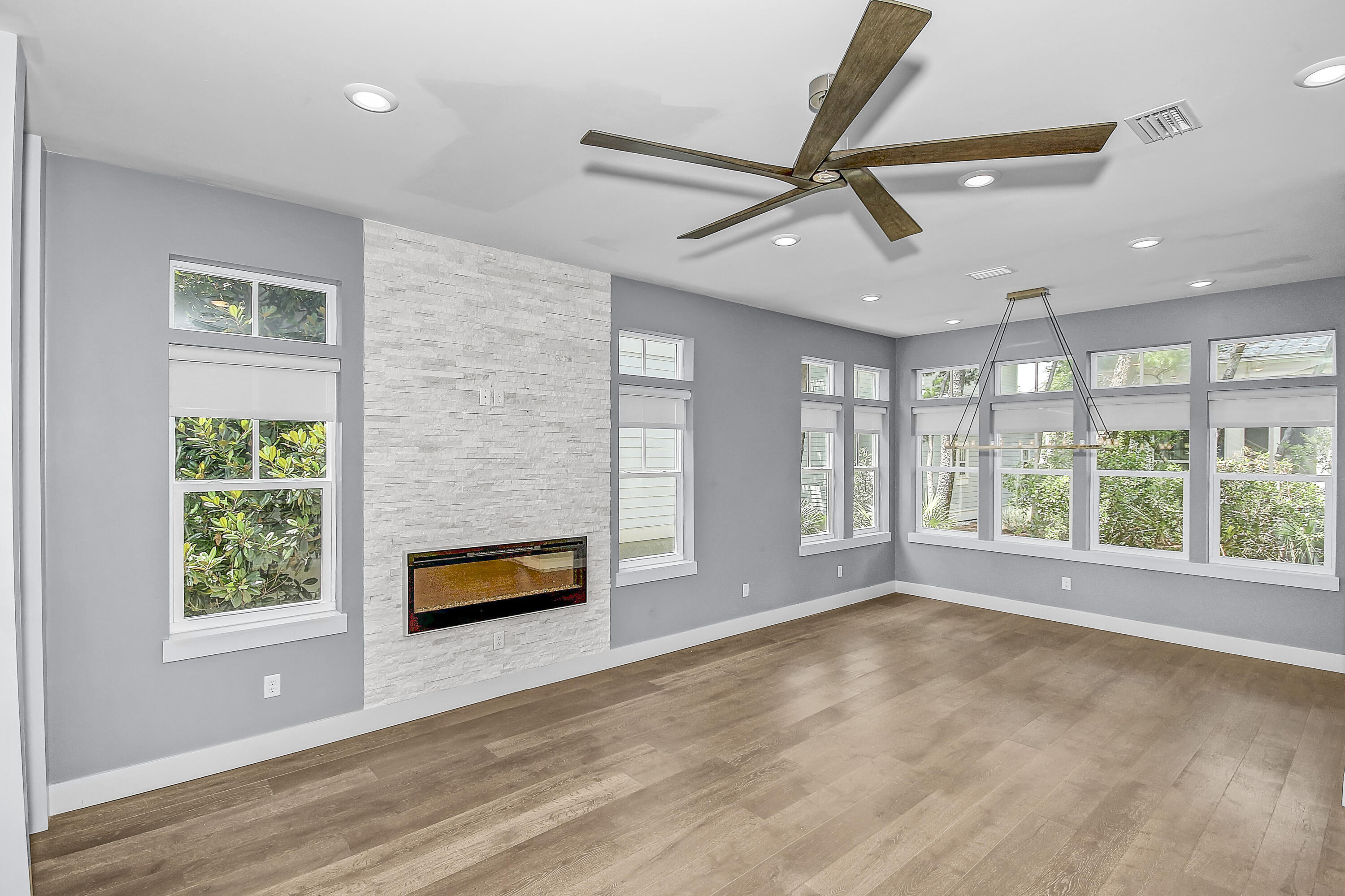 GRANDE POINTE AT INLET BEACH - Residential