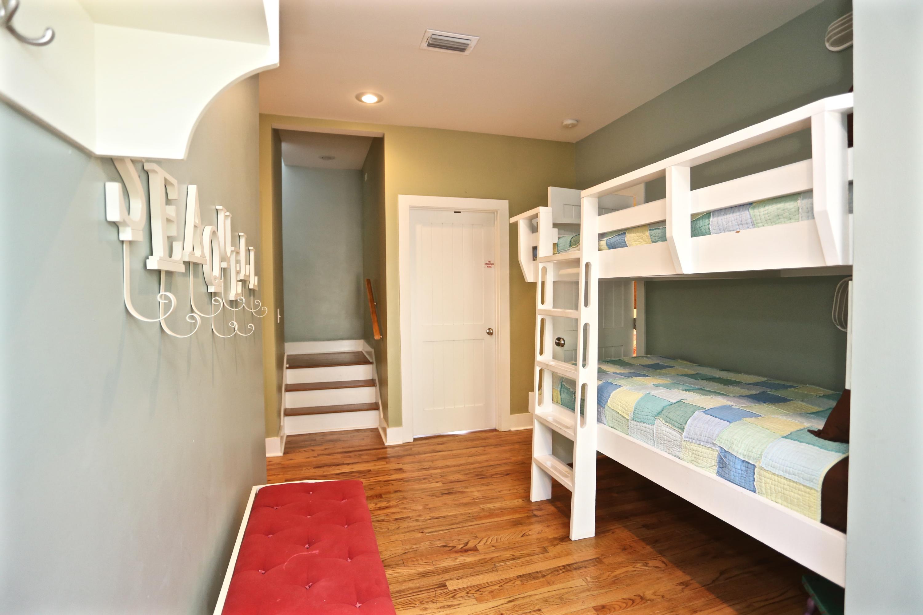 MAGNOLIA COTTAGES - Residential