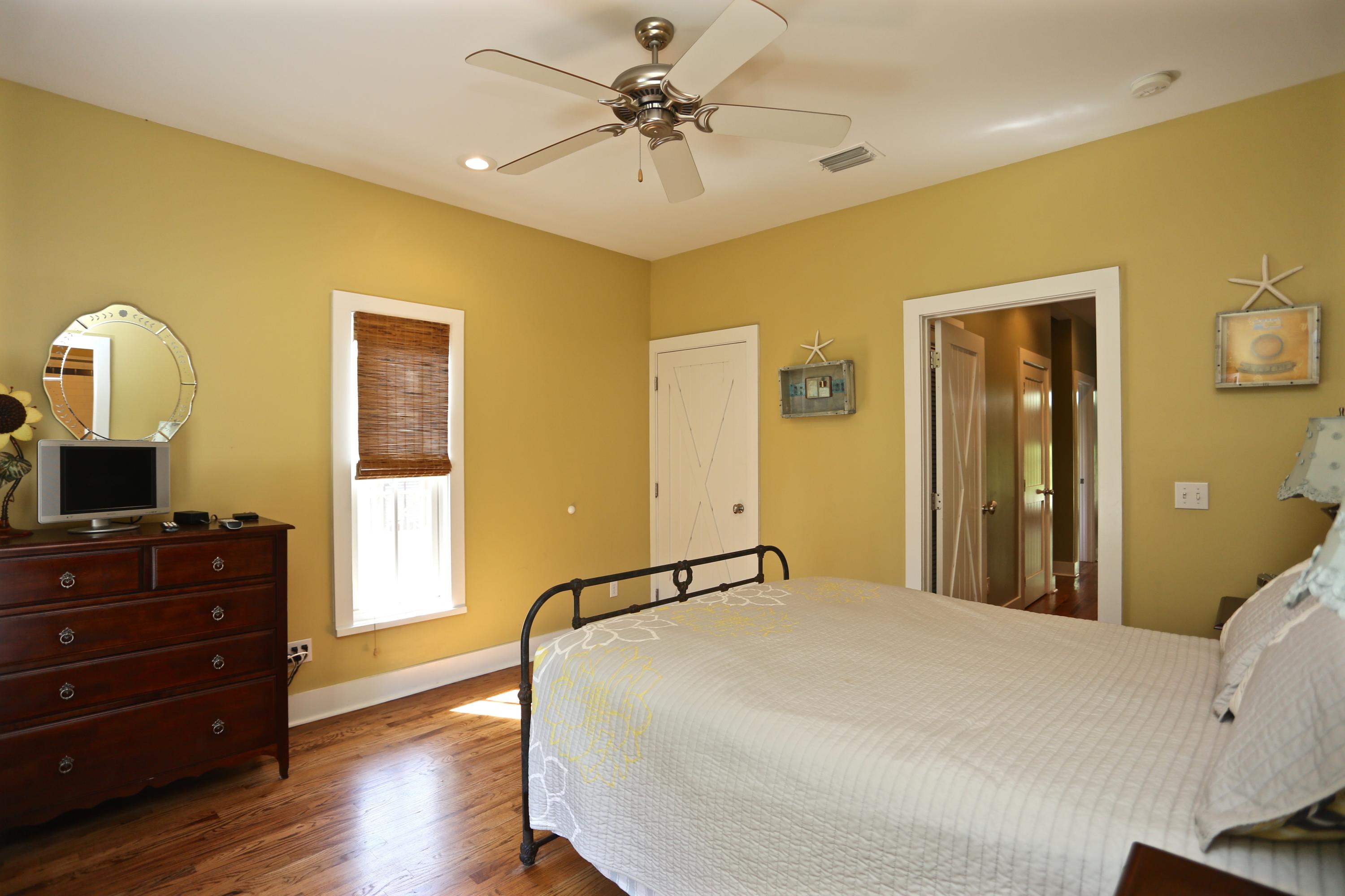 MAGNOLIA COTTAGES - Residential