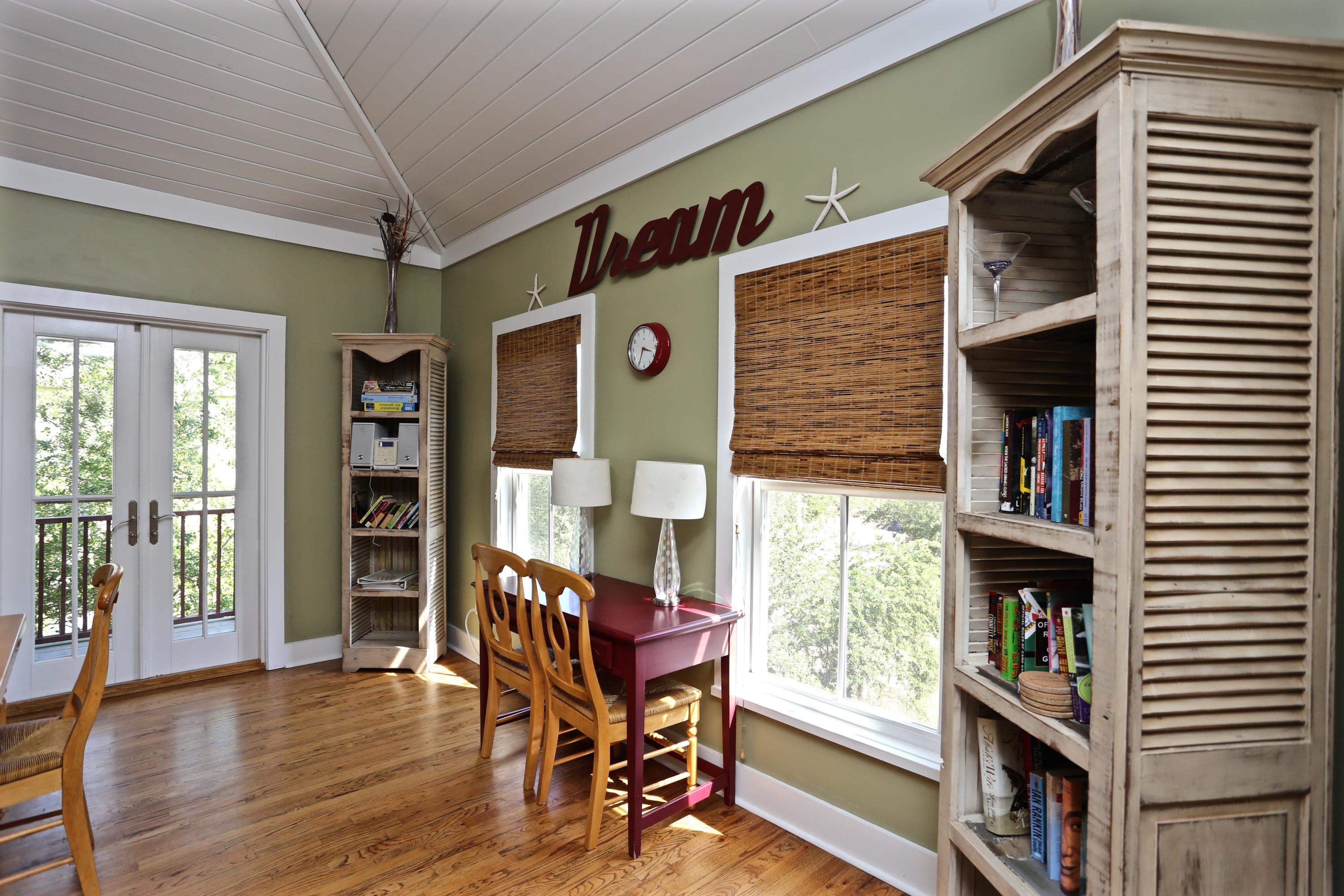 MAGNOLIA COTTAGES - Residential