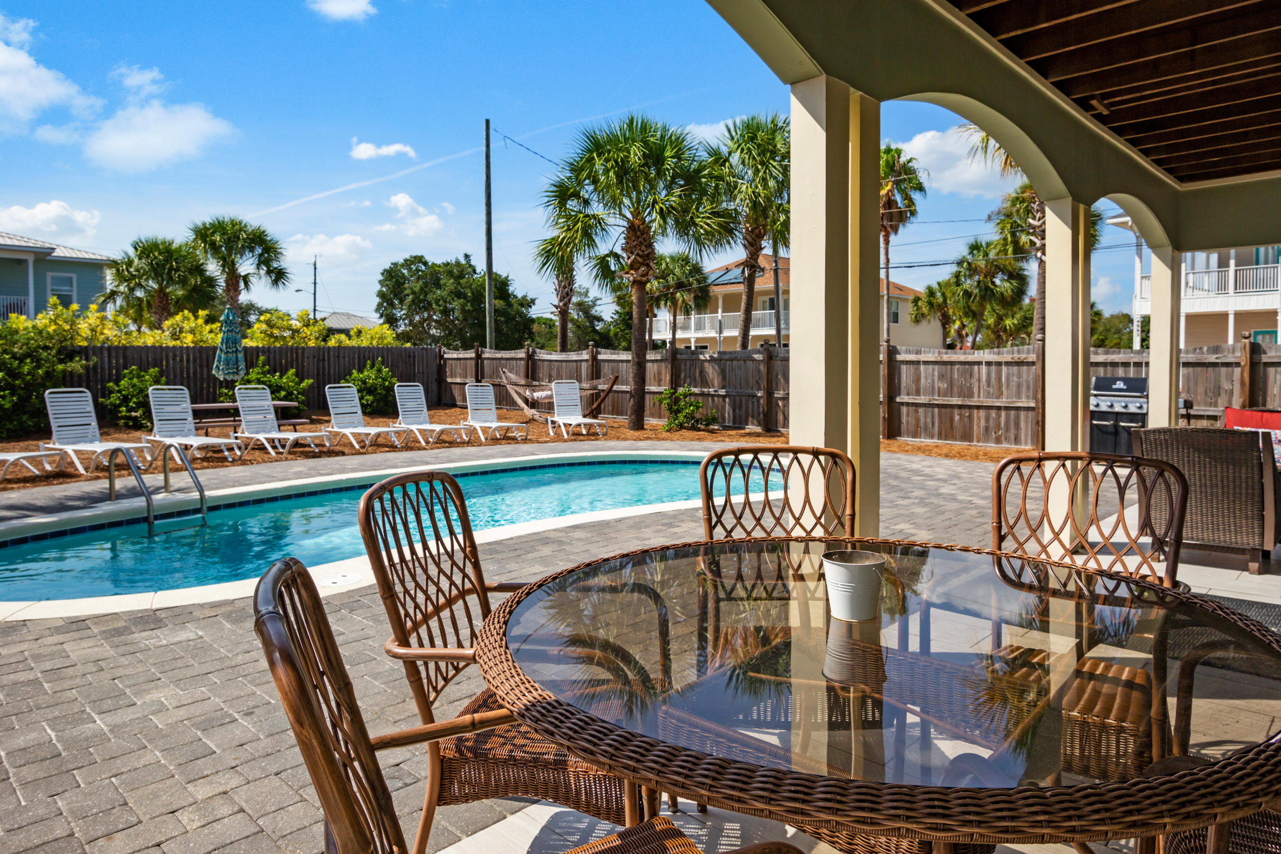 CRYSTAL BEACH - Residential