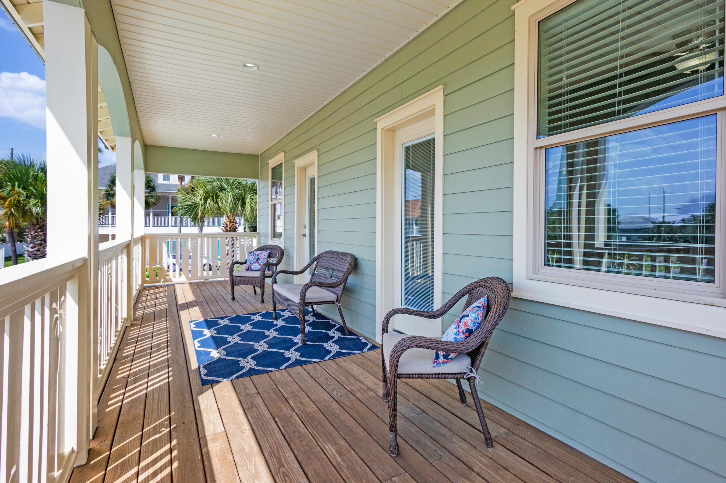 CRYSTAL BEACH - Residential