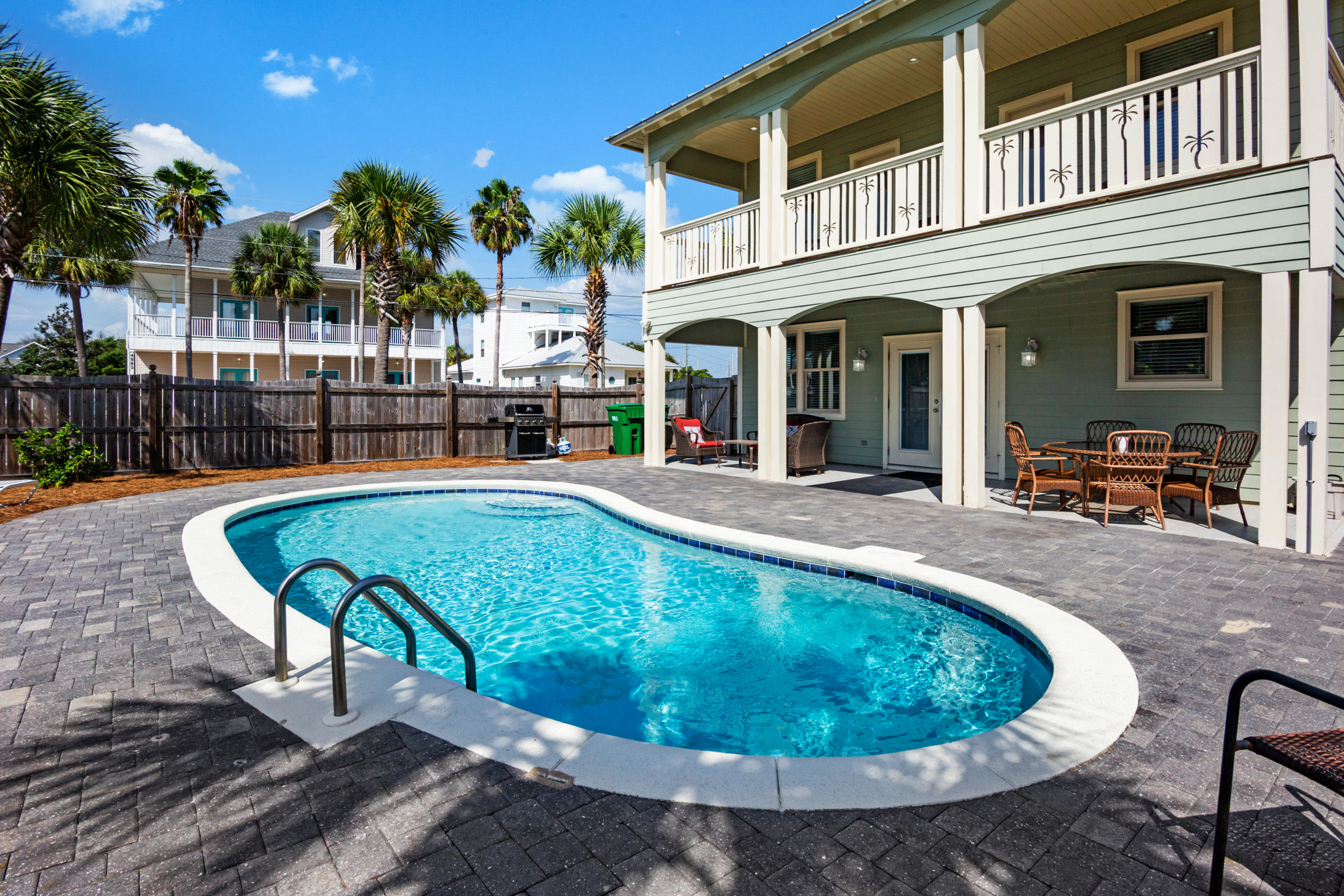 CRYSTAL BEACH - Residential