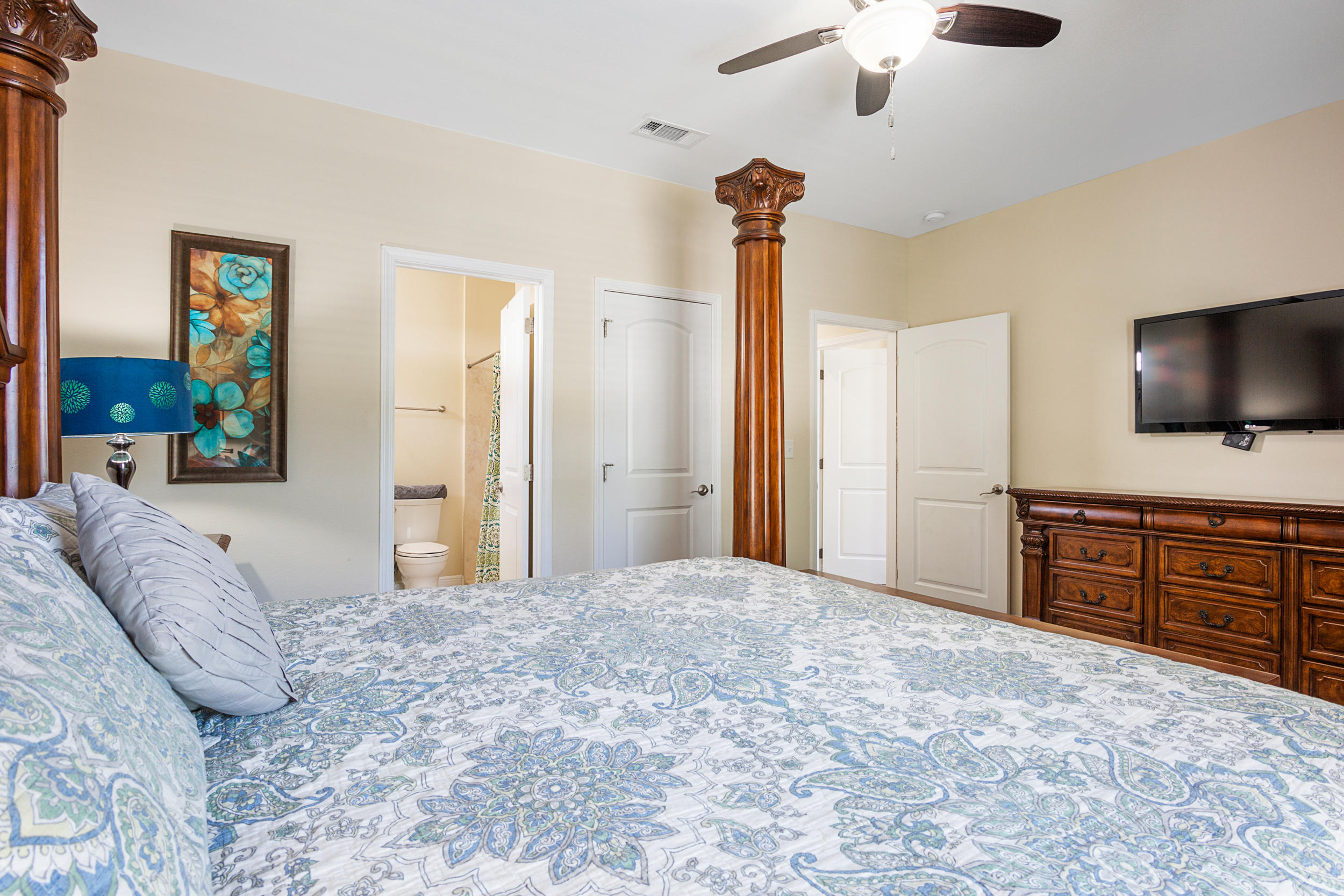 CRYSTAL BEACH - Residential