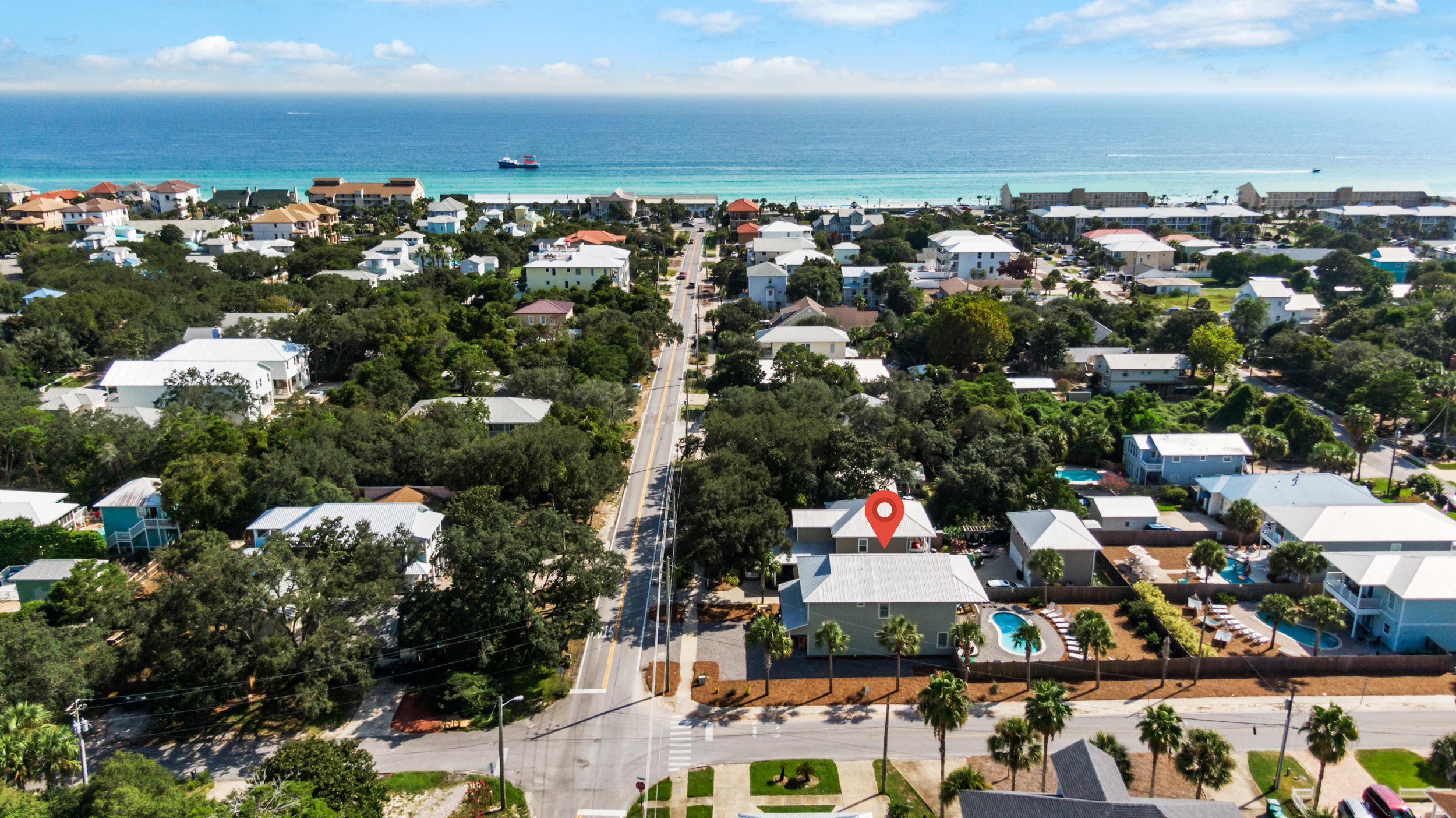 CRYSTAL BEACH - Residential