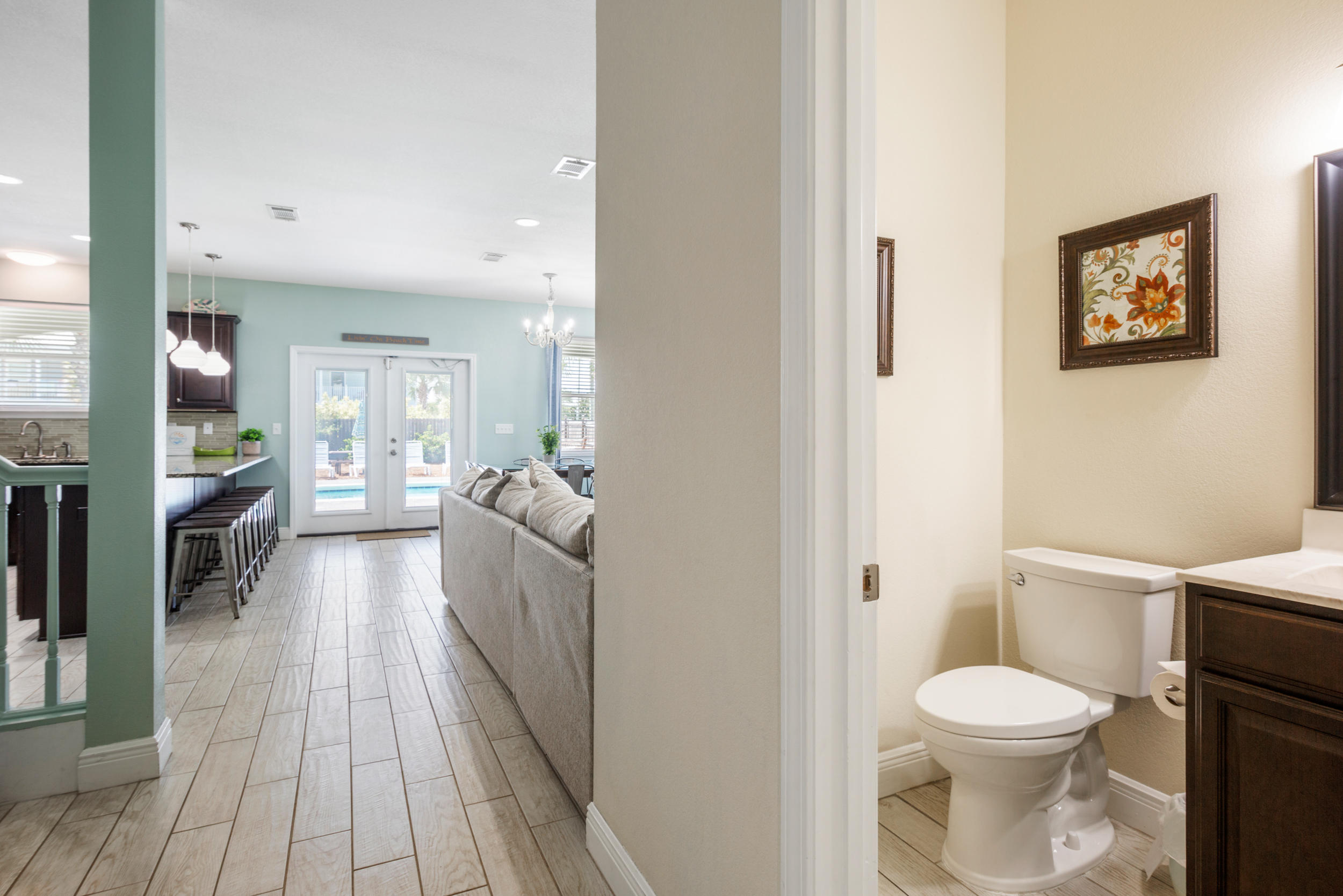 CRYSTAL BEACH - Residential