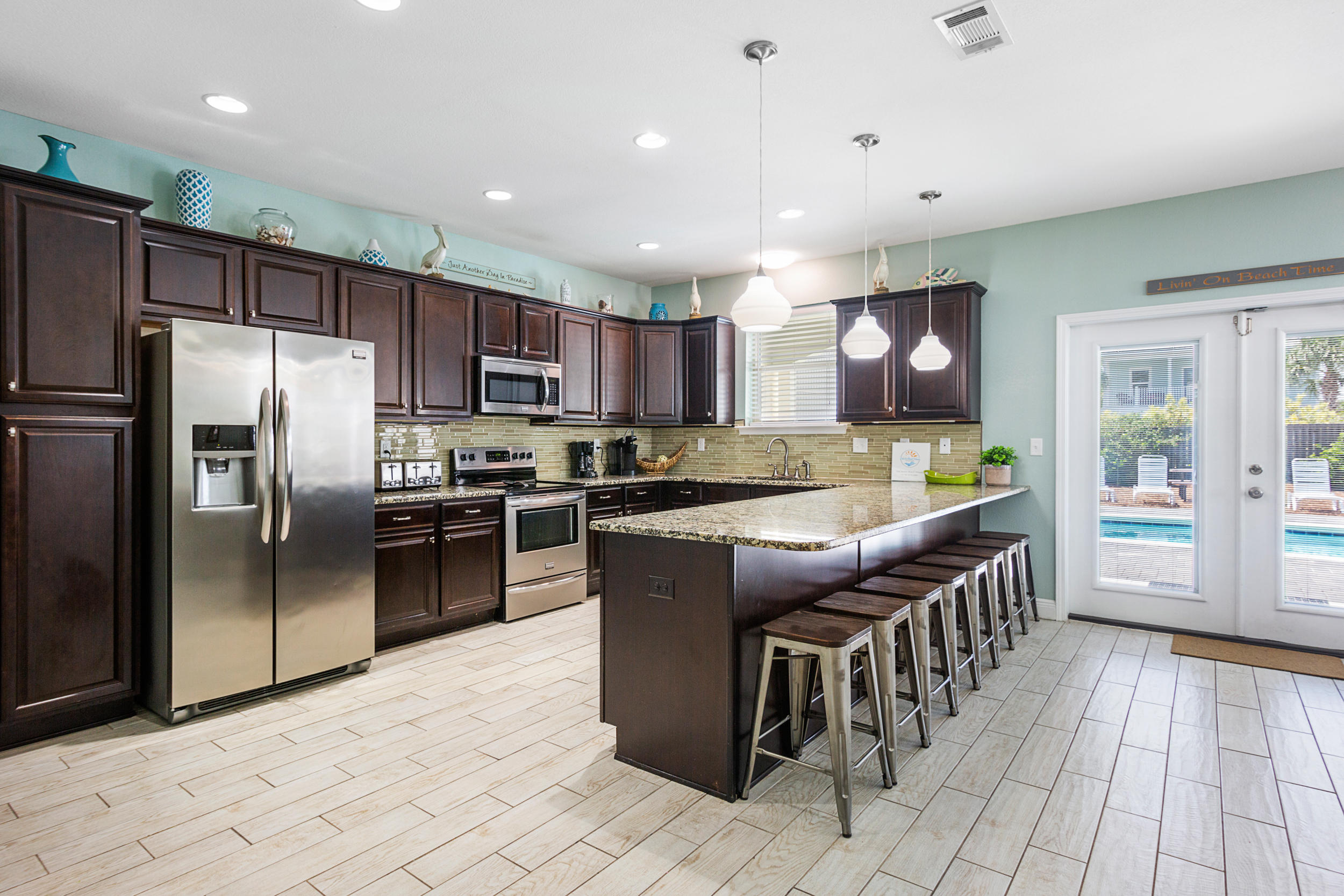 CRYSTAL BEACH - Residential