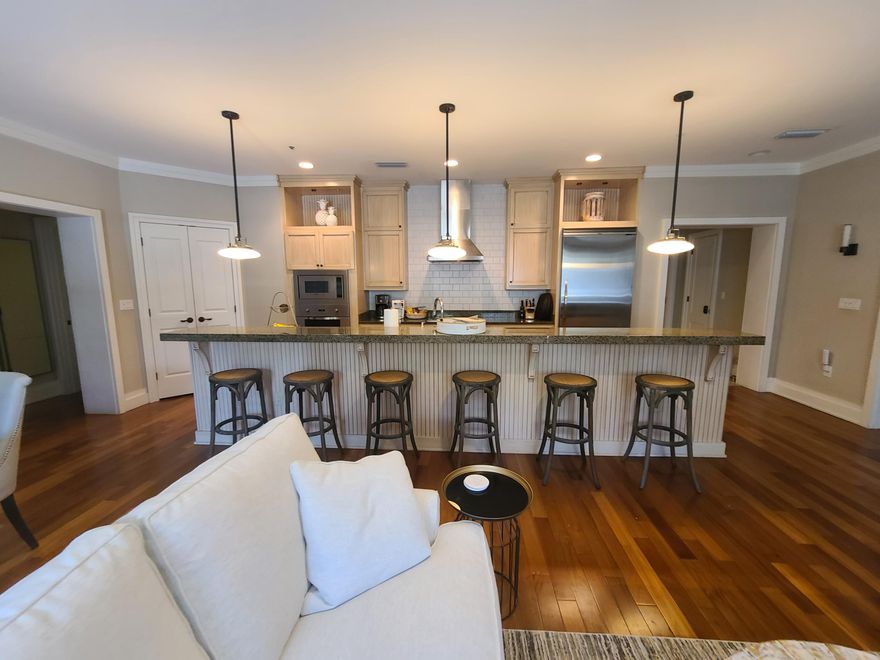 Condo in WaterHouse, across the street from the beach. Rooftop pool and owners clubhouse.