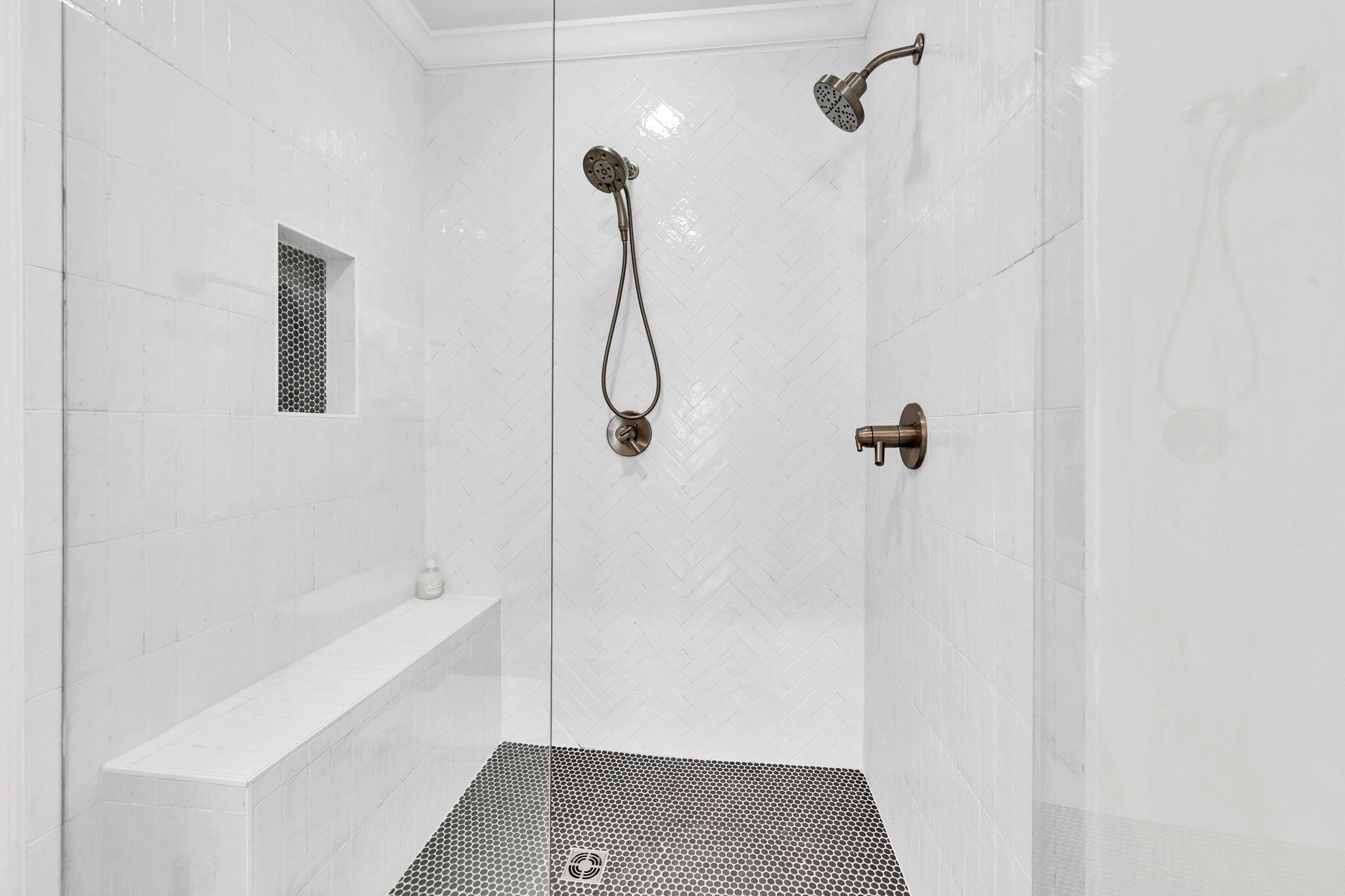 ADAGIO - Residential