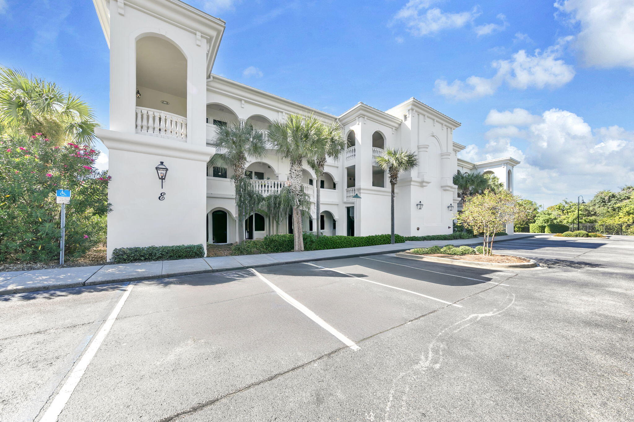 ADAGIO - Residential