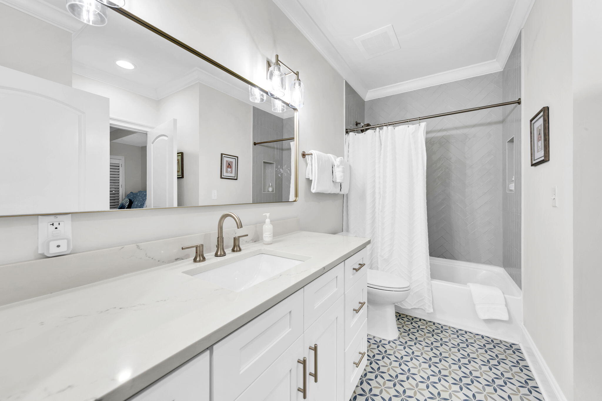 ADAGIO - Residential