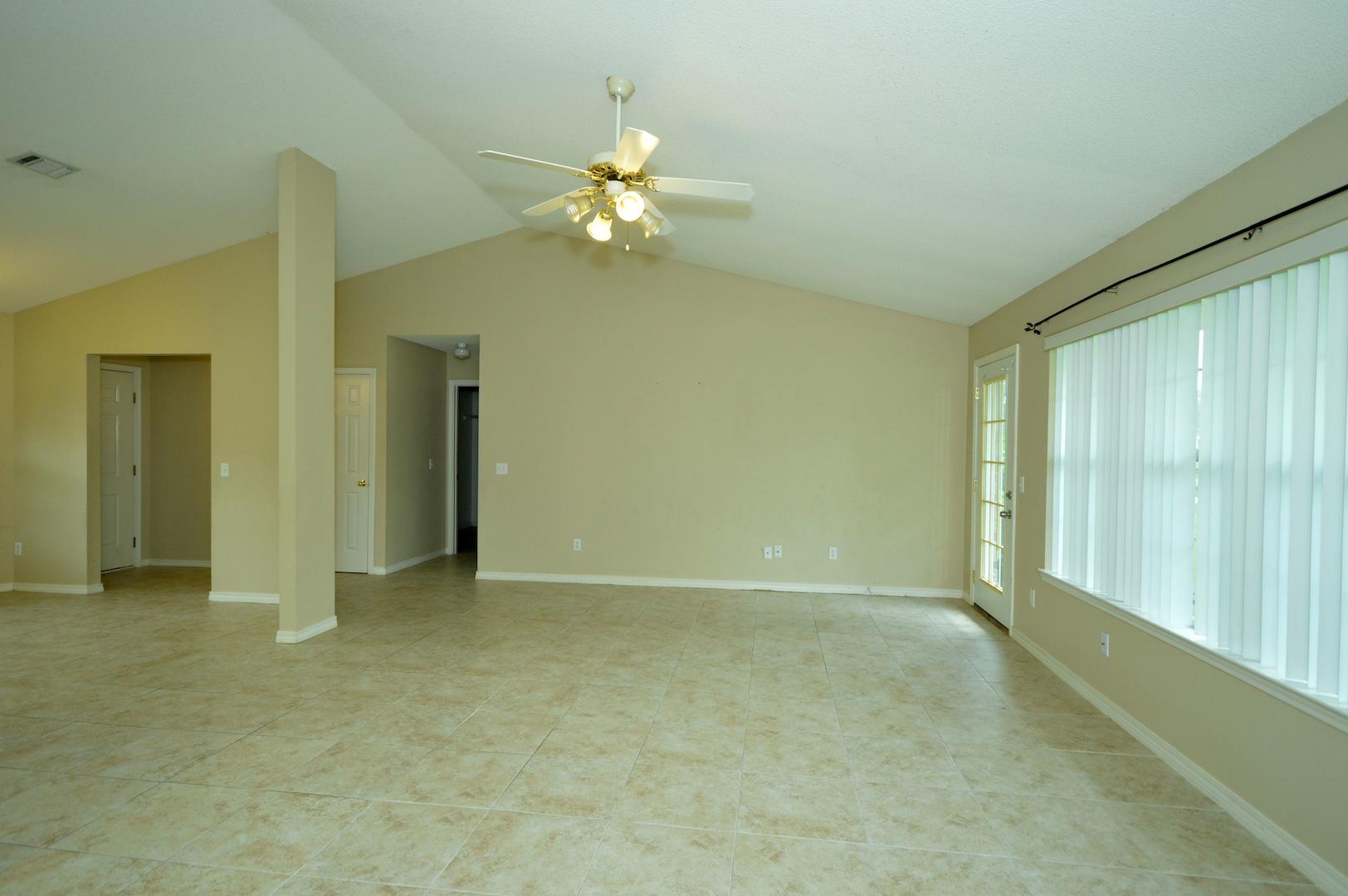 HOLLEY BY THE SEA - Residential