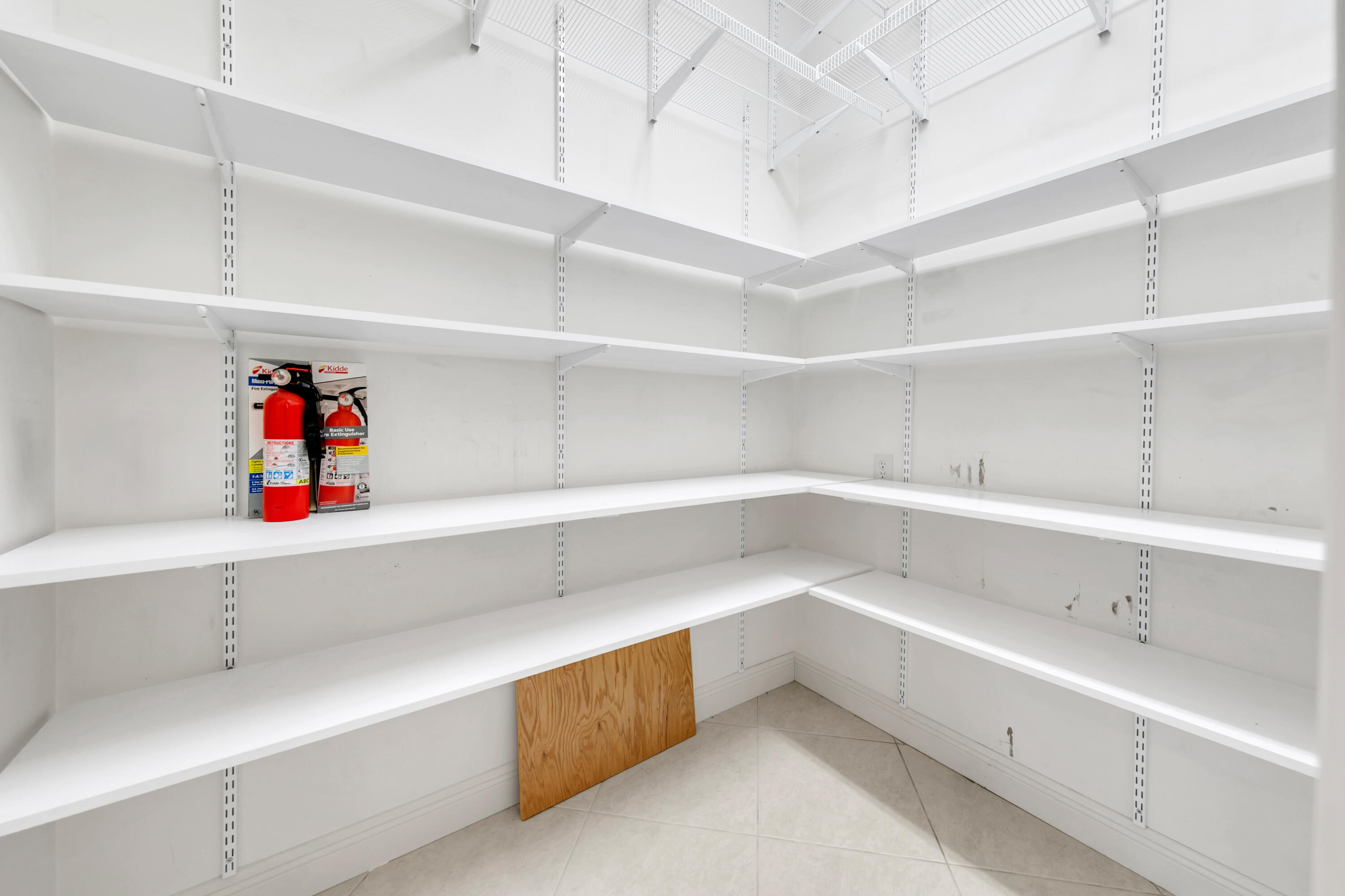 CAMP CREEK LAKE - Residential