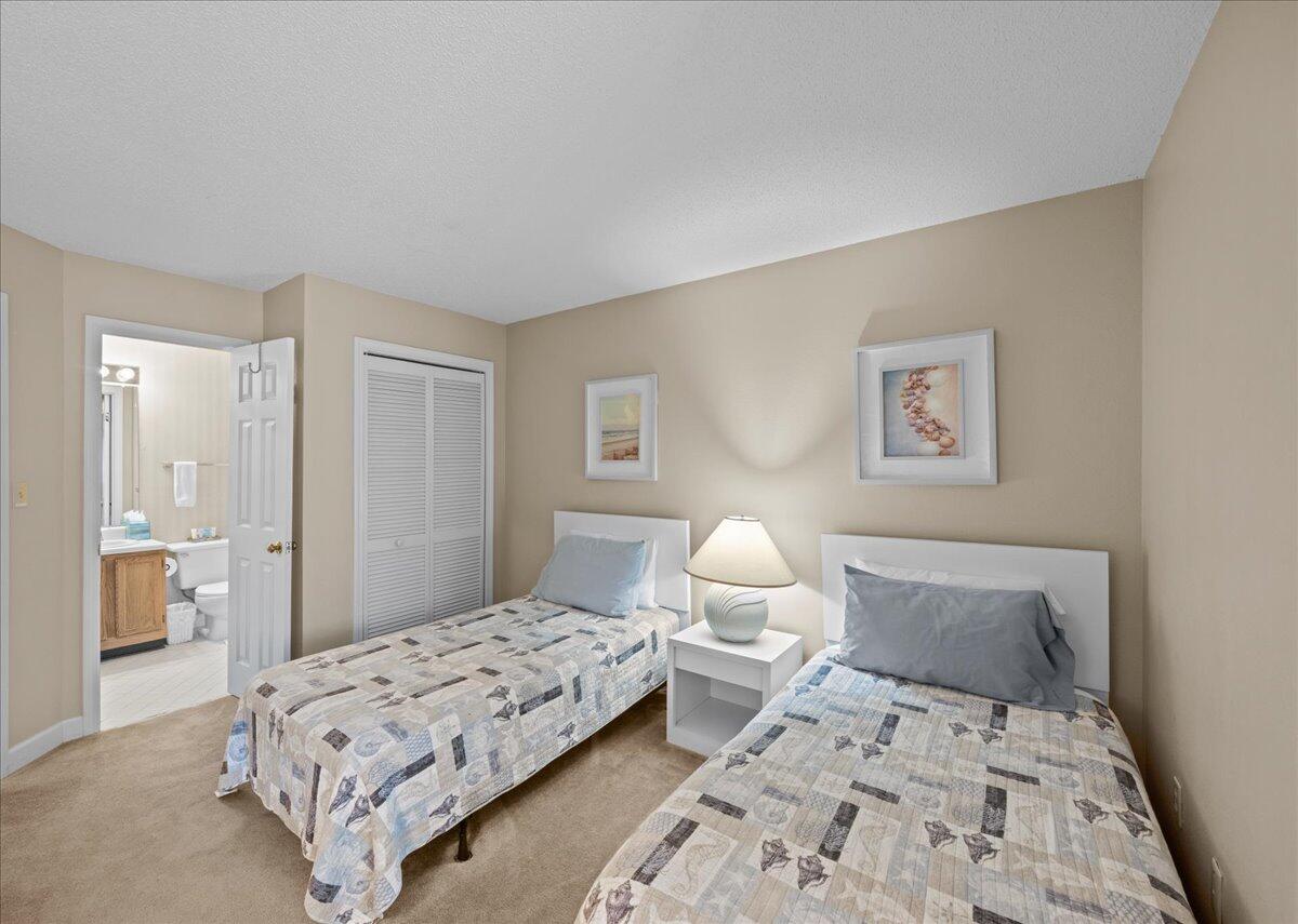 LAKESIDE CONDO AT BLUEWATER BAY - Residential