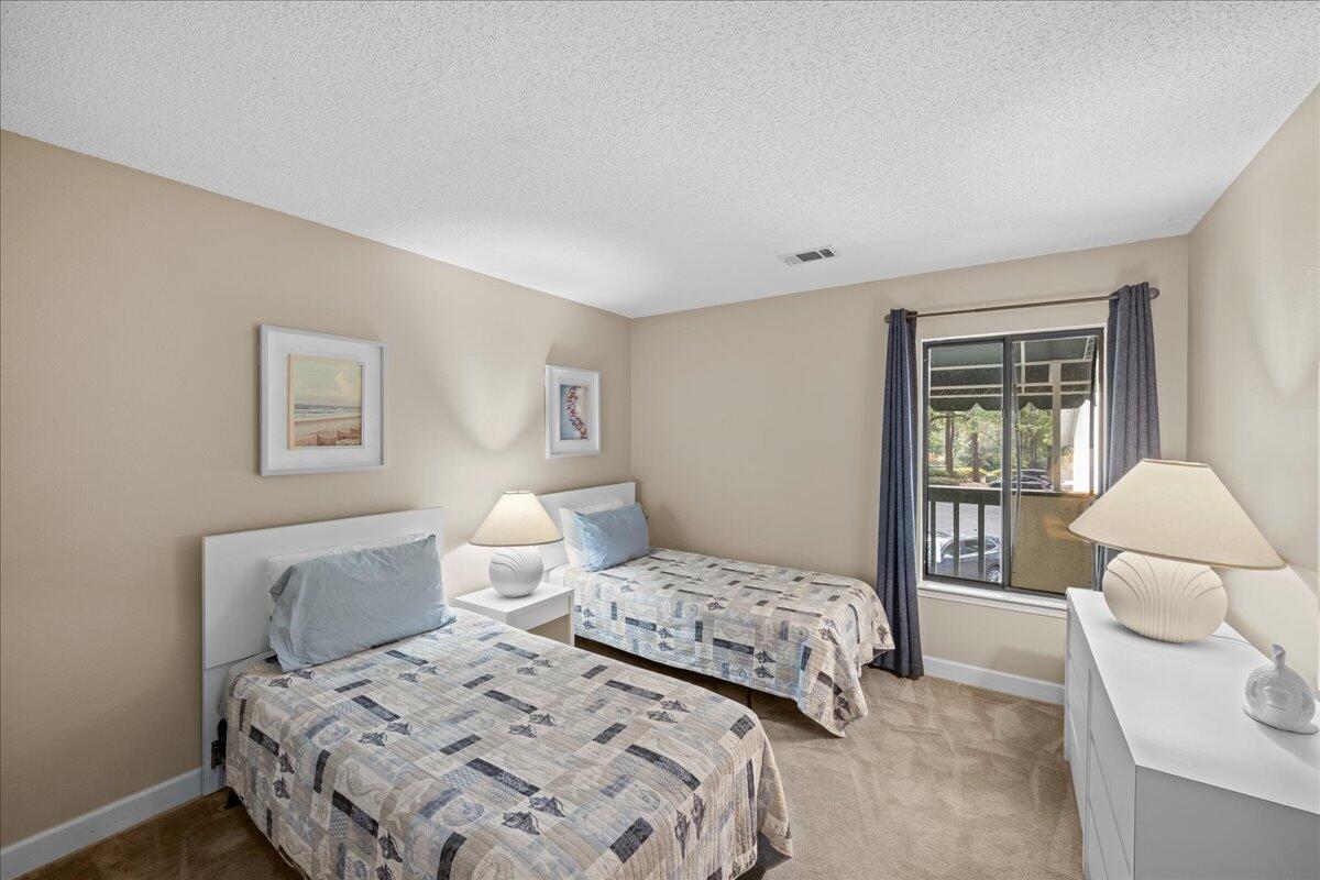 LAKESIDE CONDO AT BLUEWATER BAY - Residential