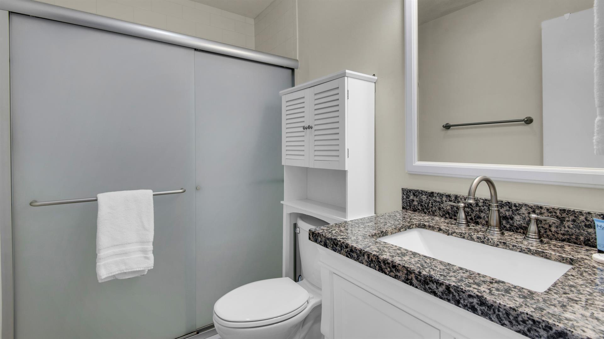 BEACHWOOD VILLAS CONDO - Residential