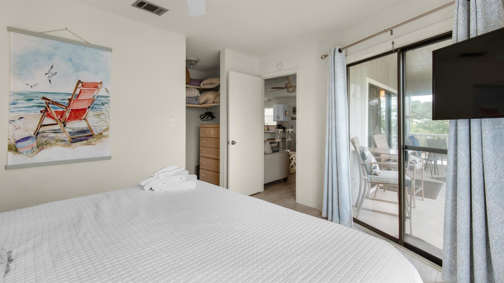 BEACHWOOD VILLAS CONDO - Residential