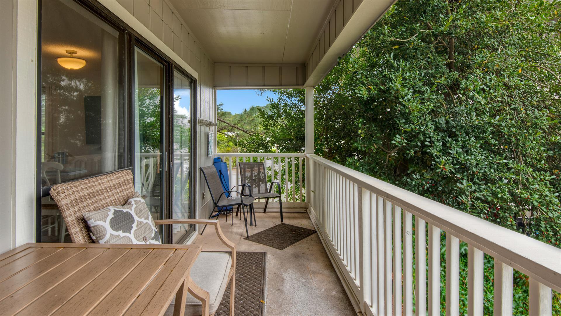 BEACHWOOD VILLAS CONDO - Residential