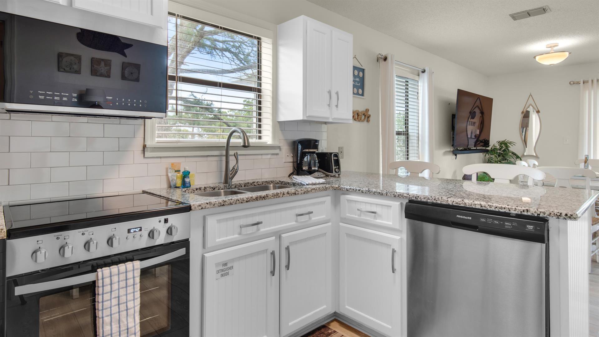 BEACHWOOD VILLAS CONDO - Residential