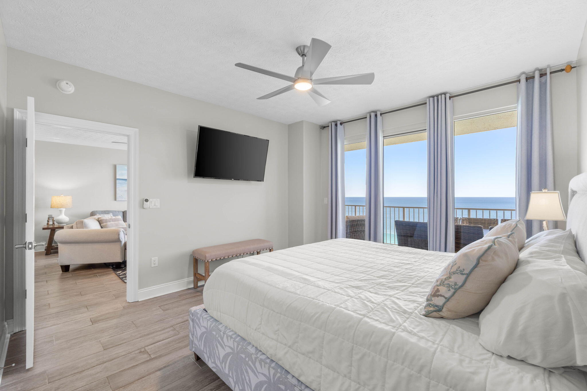 TREASURE ISLAND - Residential
