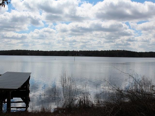 LAKE HOLLEY ESTATES - Residential